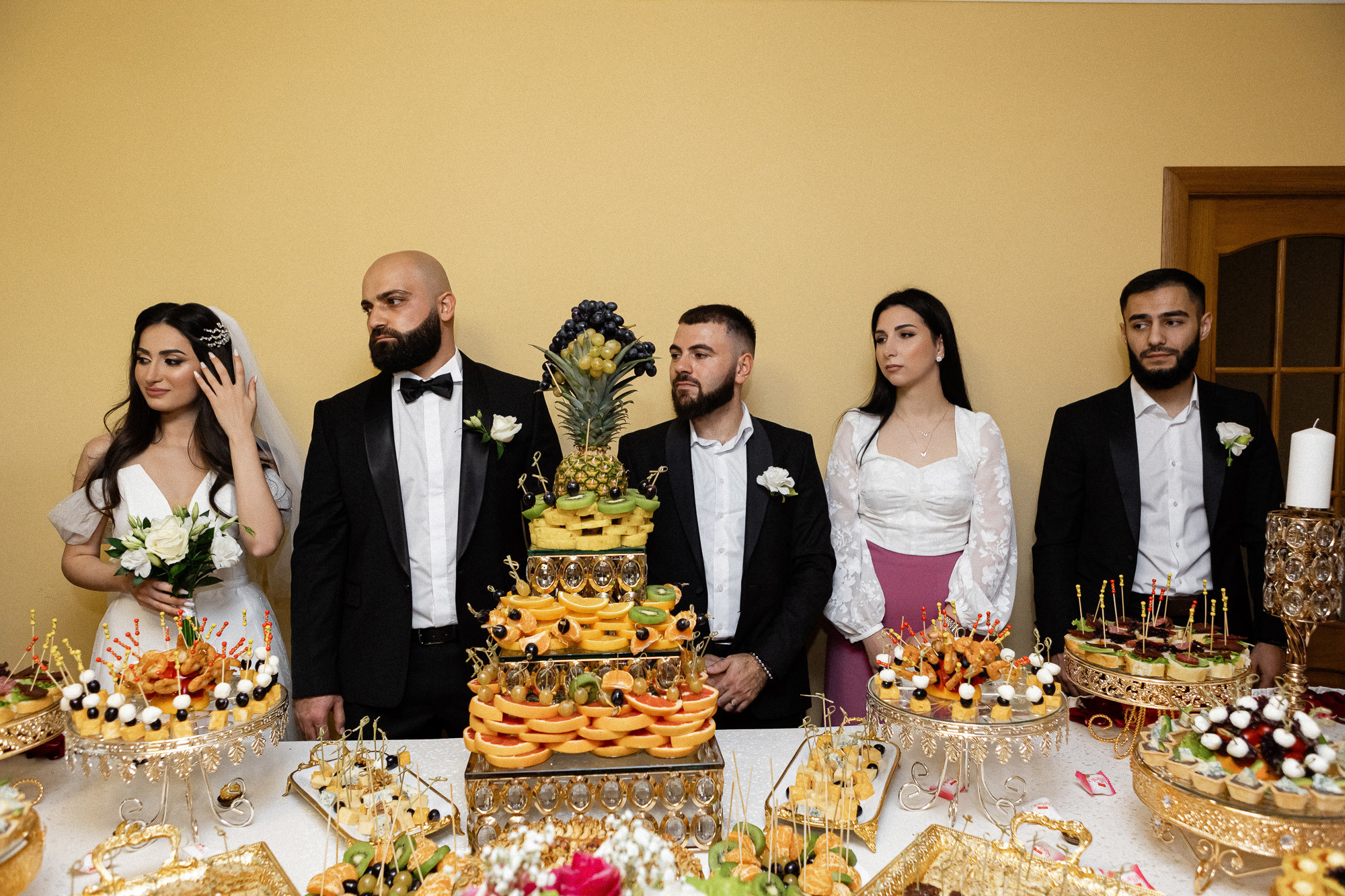 Ваган и Диана - армянская свадьба в Ялте и Симферополе. Свадебный фотограф, фотосъемка в Крыму, Севастополе, Симферополе, Ялте