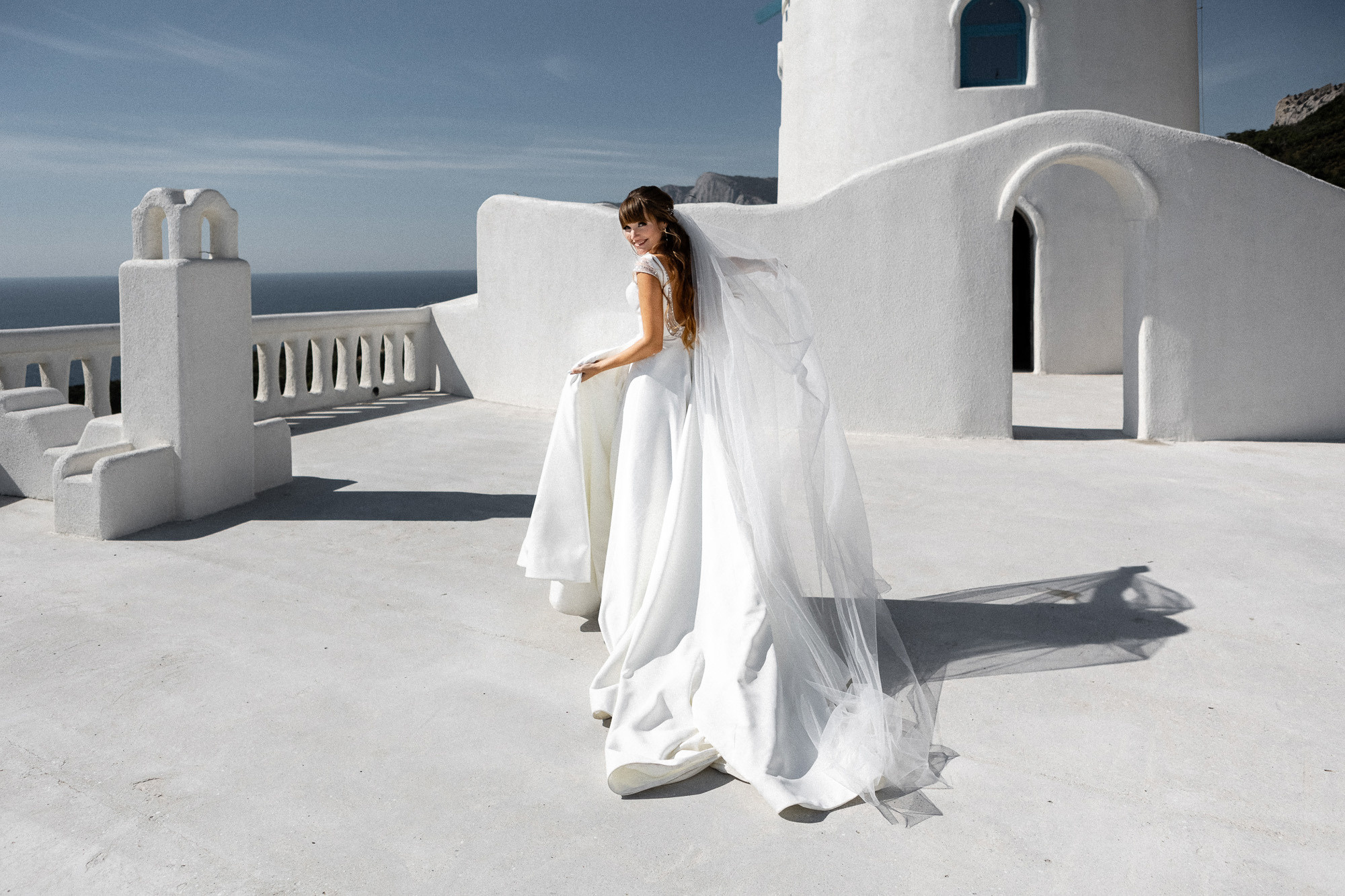 Александр и Виктория - фотосессия на Крымском Санторини. Свадебный фотограф, фотосъемка в Крыму, Севастополе, Симферополе, Ялте