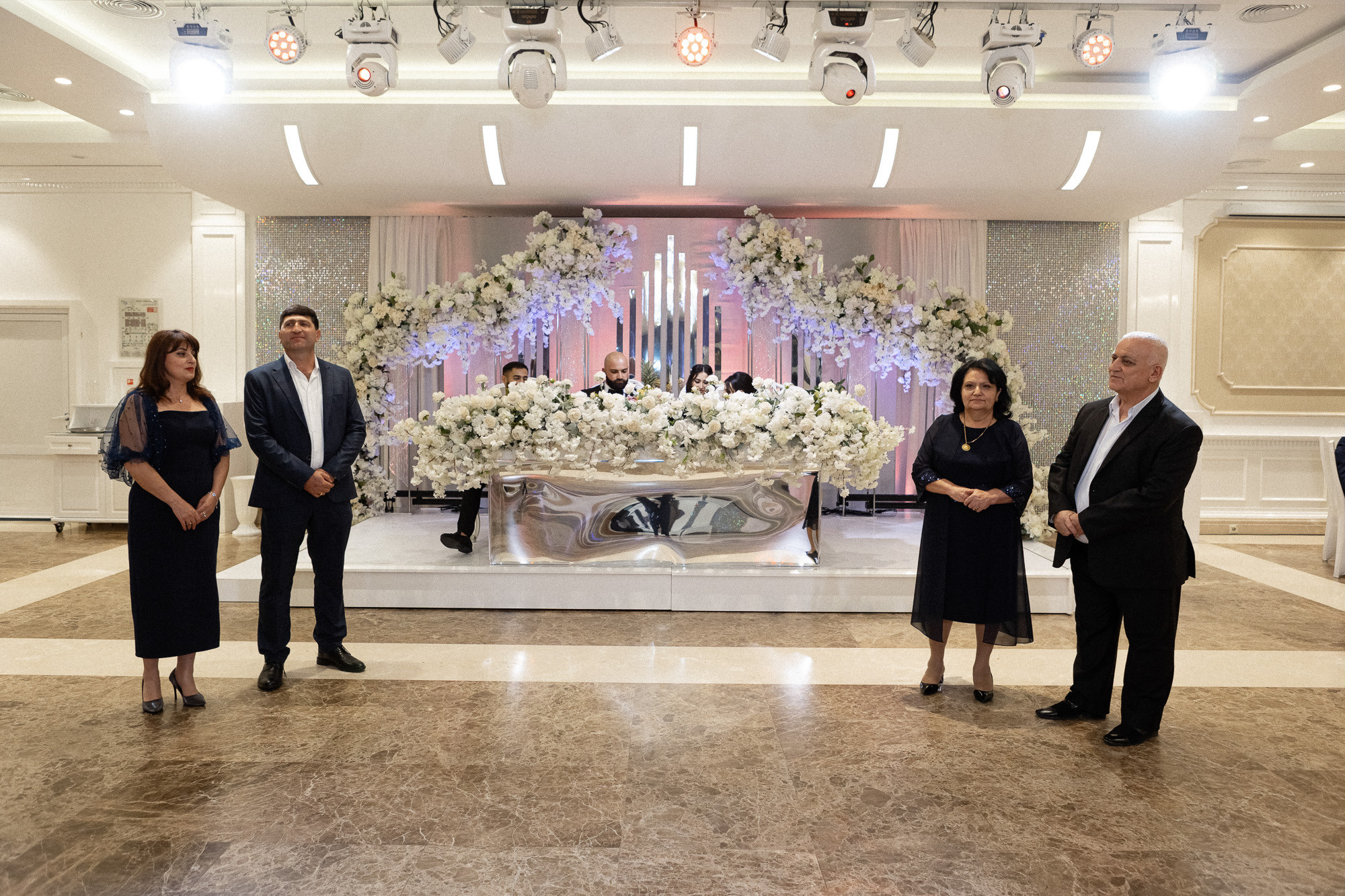 Ваган и Диана - армянская свадьба в Ялте и Симферополе. Свадебный фотограф, фотосъемка в Крыму, Севастополе, Симферополе, Ялте