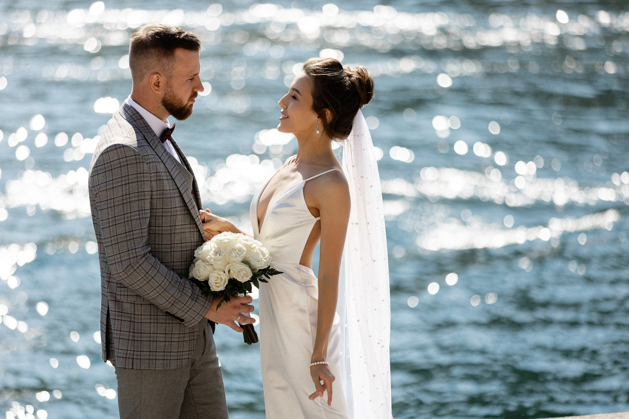 Денис и Аделя - свадьба для двоих в Балаклаве. Свадебный фотограф, фотосъемка в Крыму, Севастополе, Симферополе, Ялте