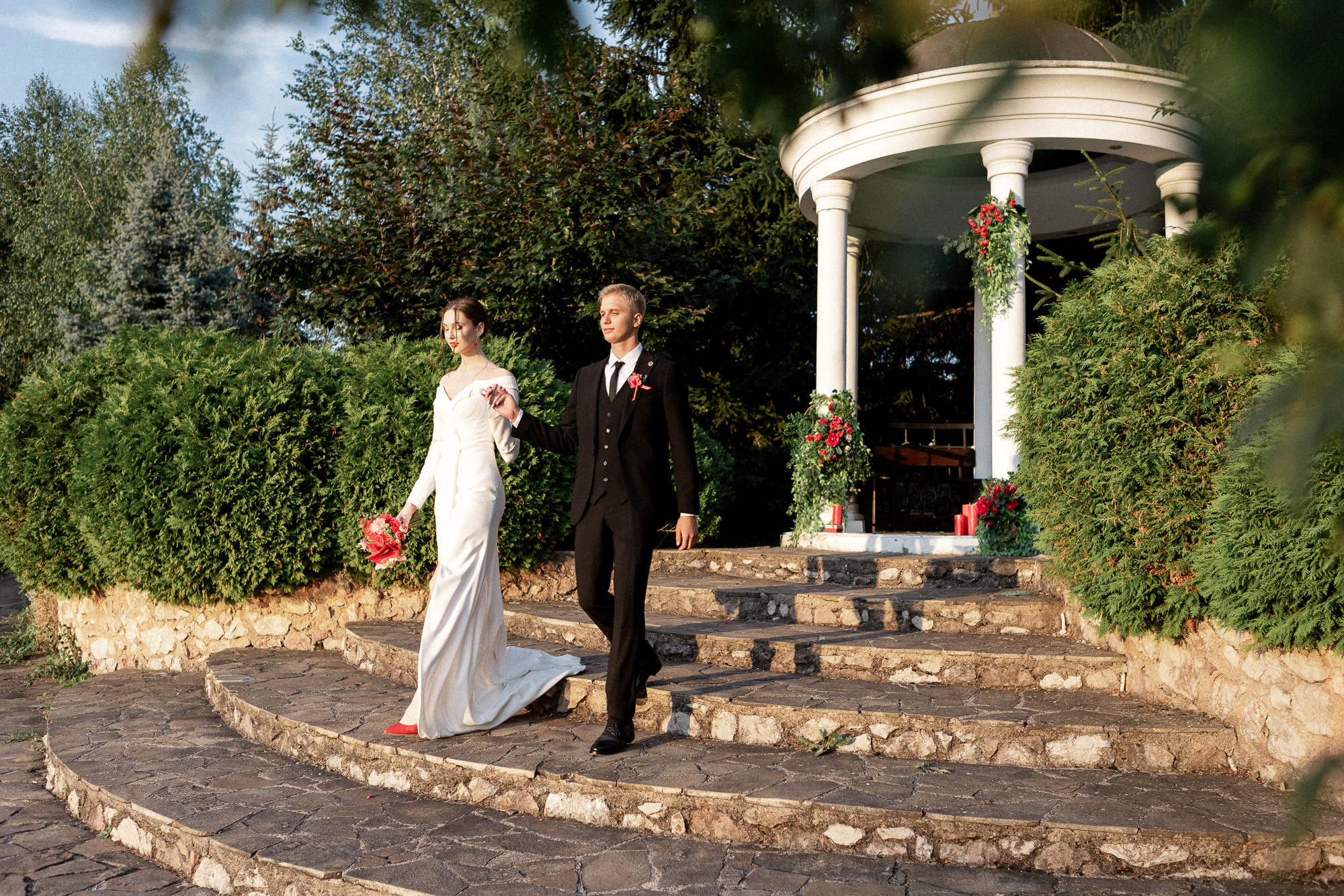 Денис и Таня - свадебная рекламная фотосессия на Грушевом озере. Свадебный фотограф, фотосъемка в Крыму, Севастополе, Симферополе, Ялте