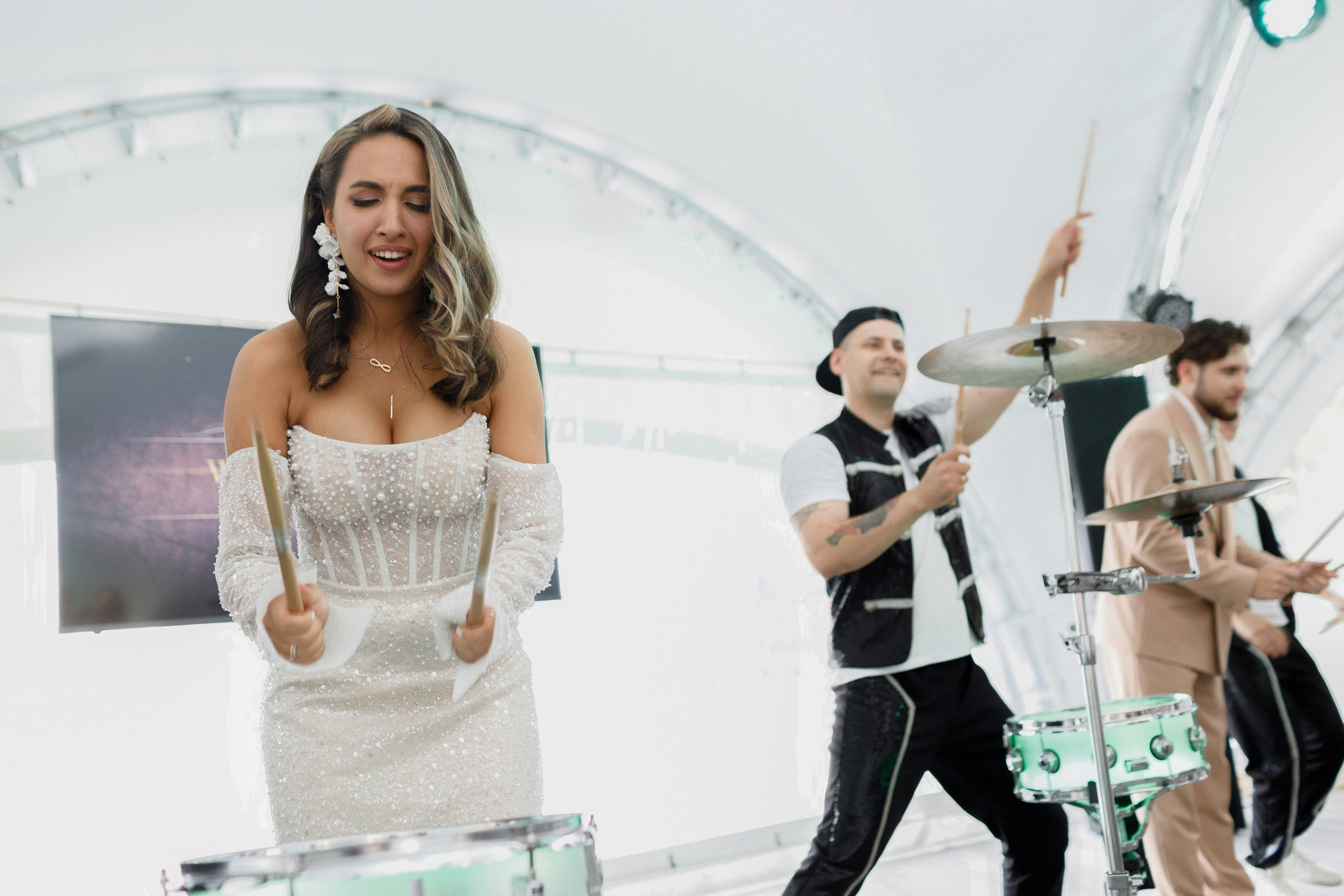 Олег и Карина. Свадебный фотограф в Ижевске Владимир Мещеряков