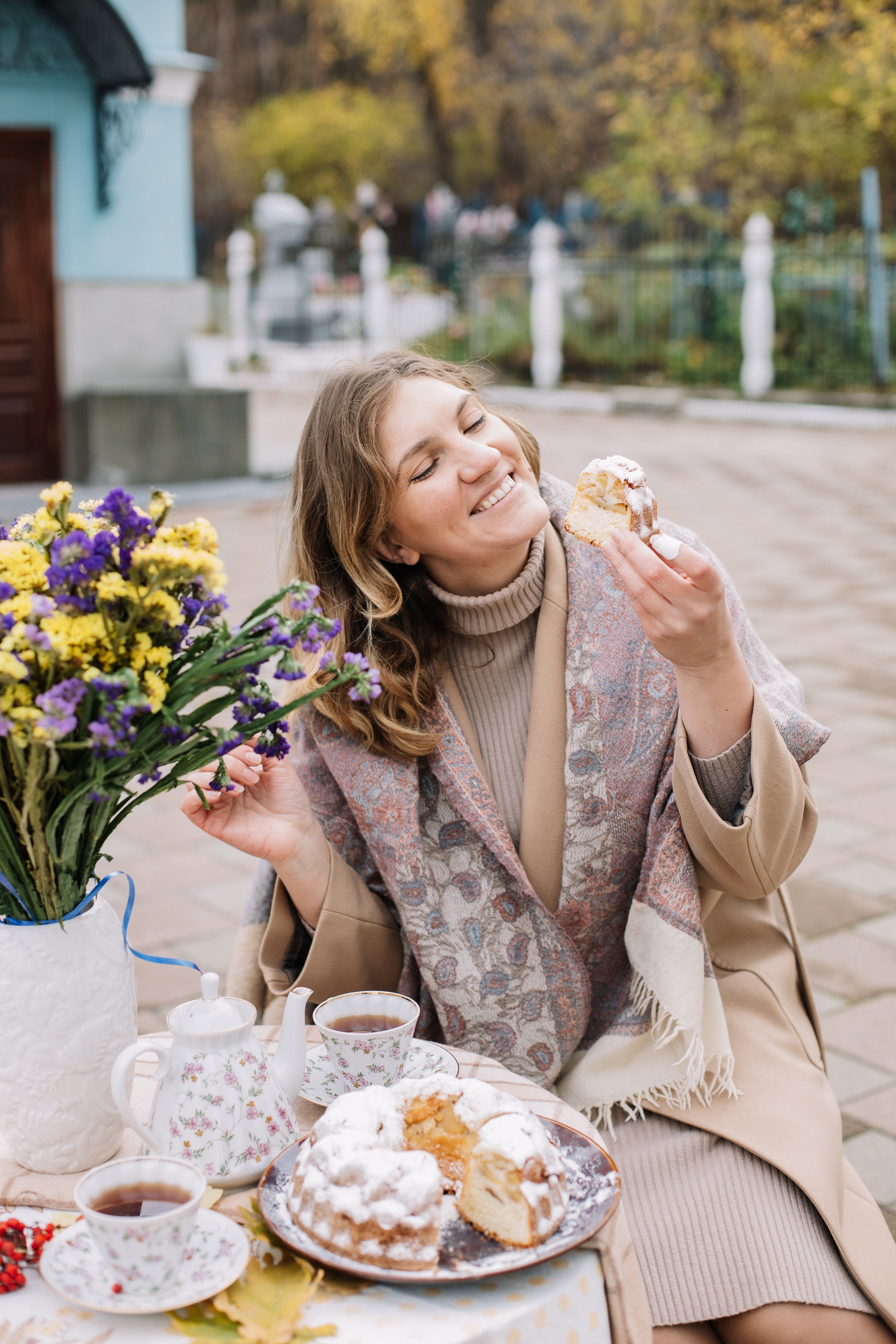 Покров в храме Иоанна Предтечи. Семейный фотограф Трусова Евгения в Екатеринбурге