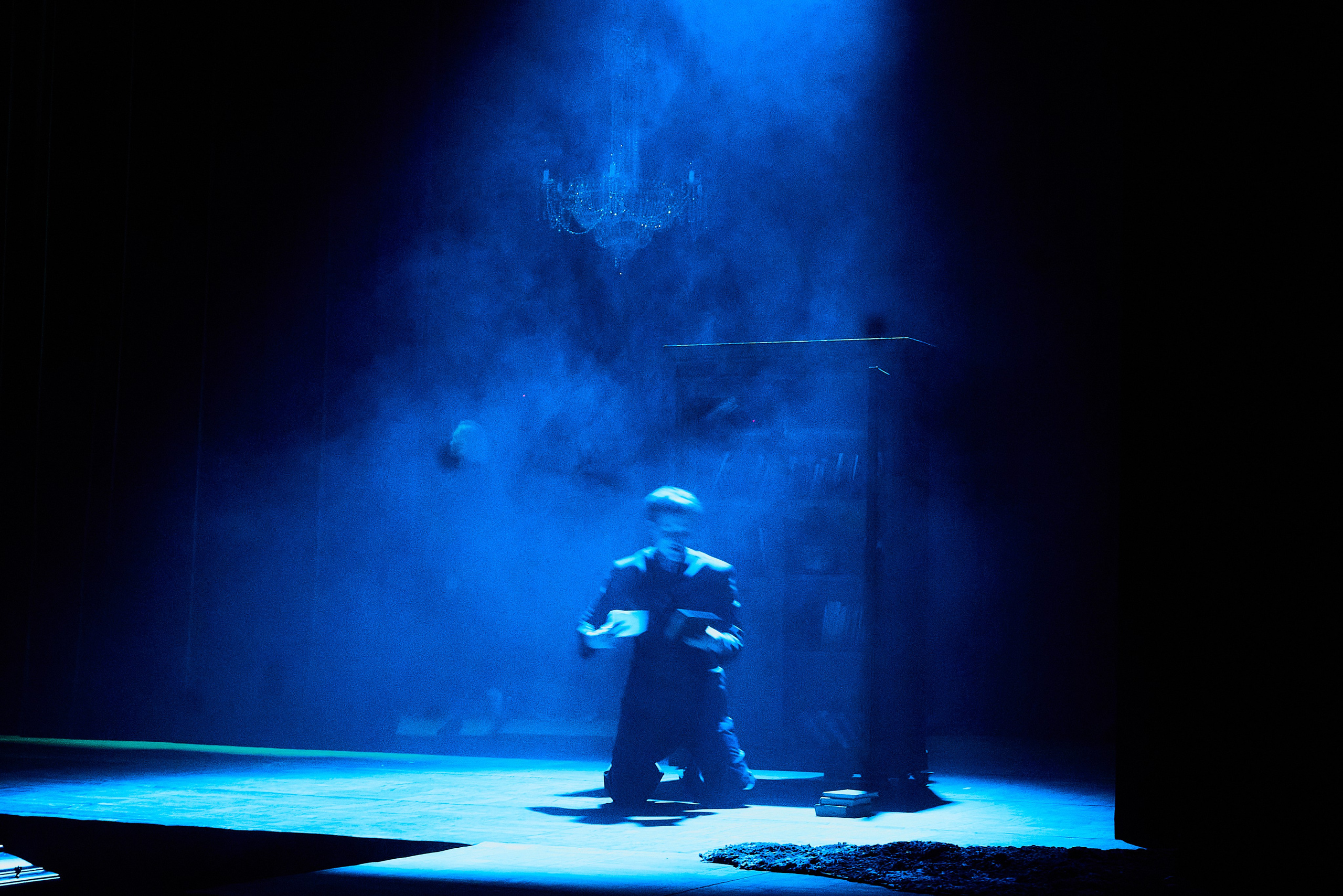 «Быть или не быть» Закулисье Театра Наций. Wish Films — Фото и видео для брендов и личных проектов | Фотограф и видеограф