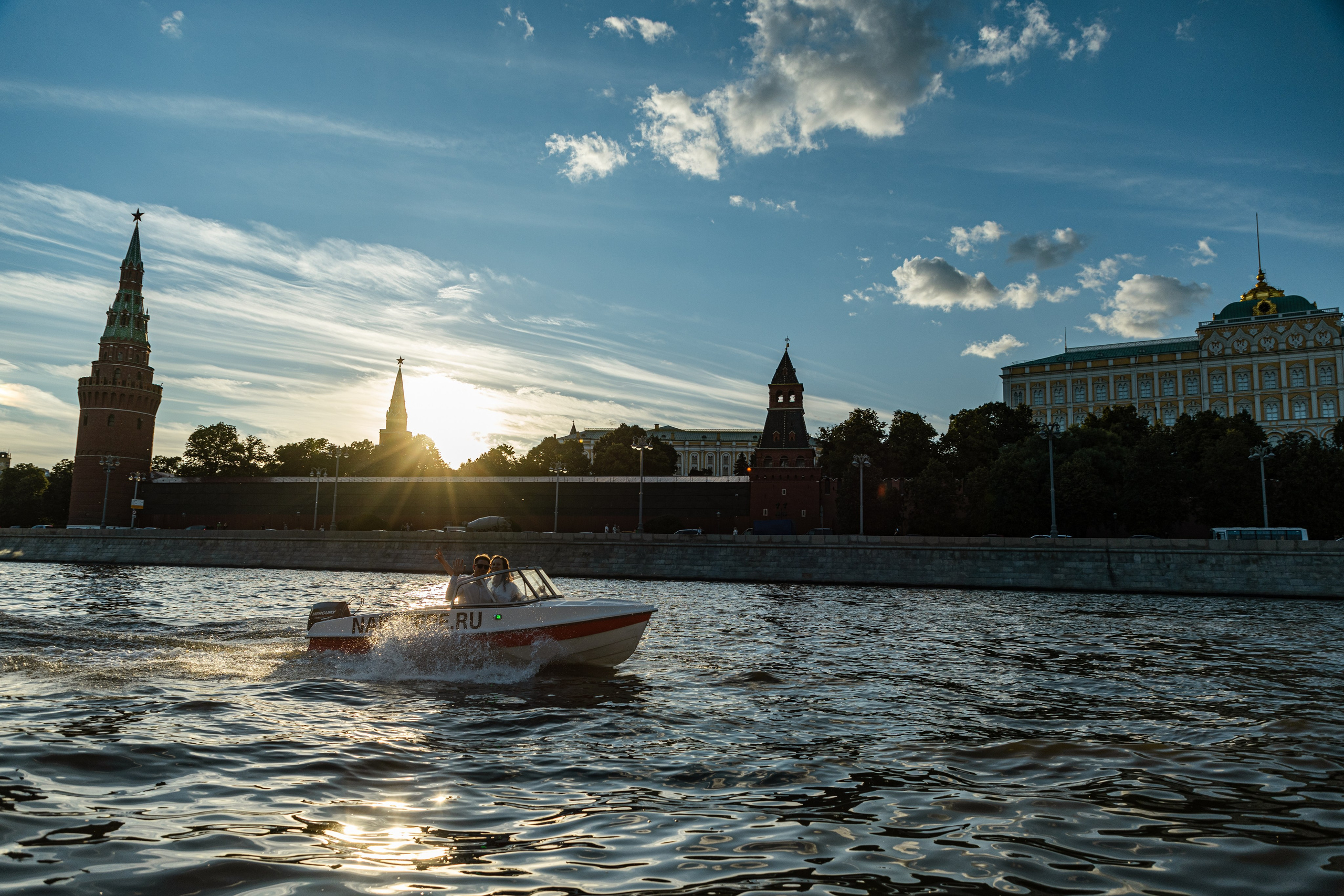 Речная прогулка. Фотограф в Москве портреты | репортажи | спорт