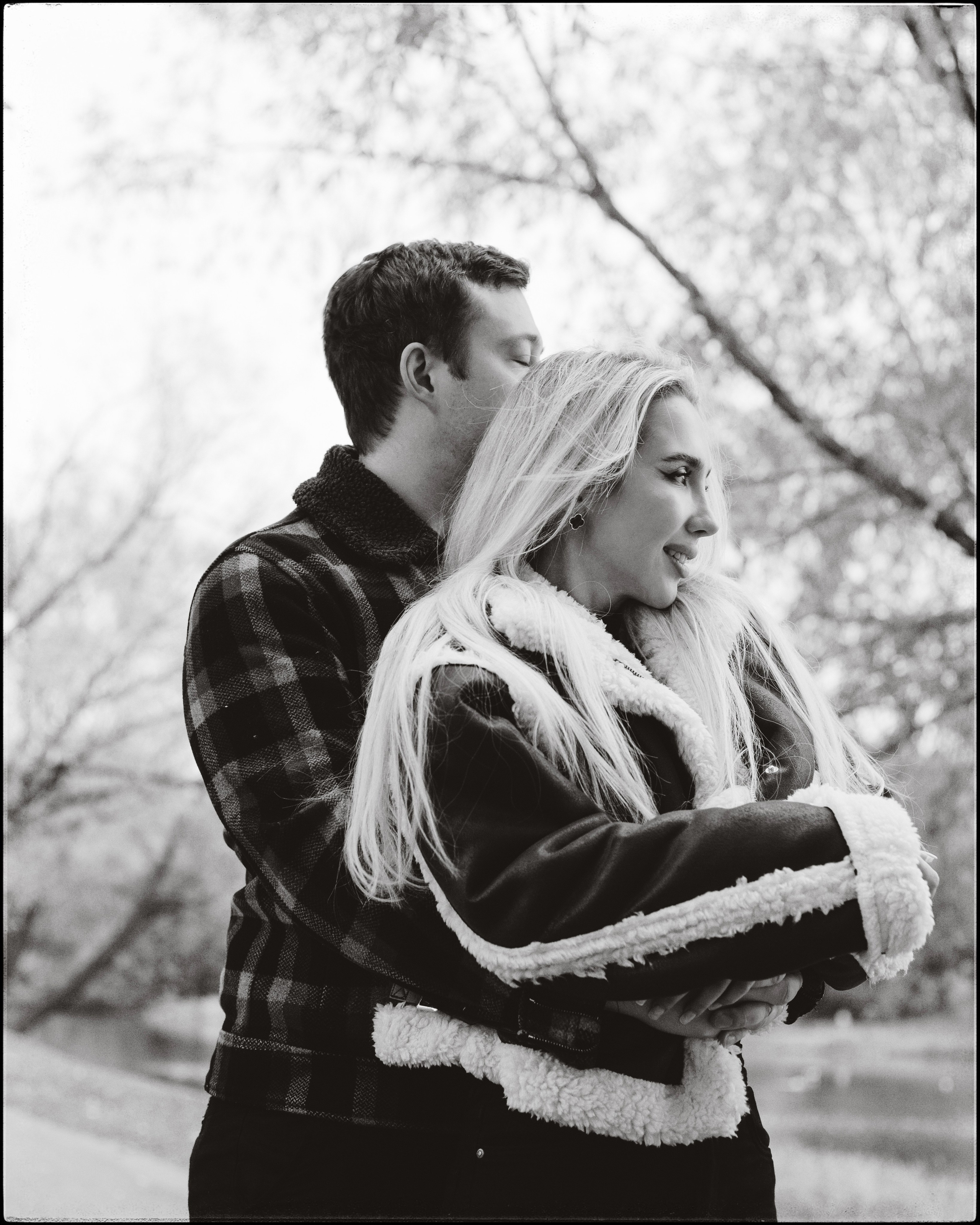 Лавстори в парке. Женский и лавстори фотограф в Москве Елена Аксютко