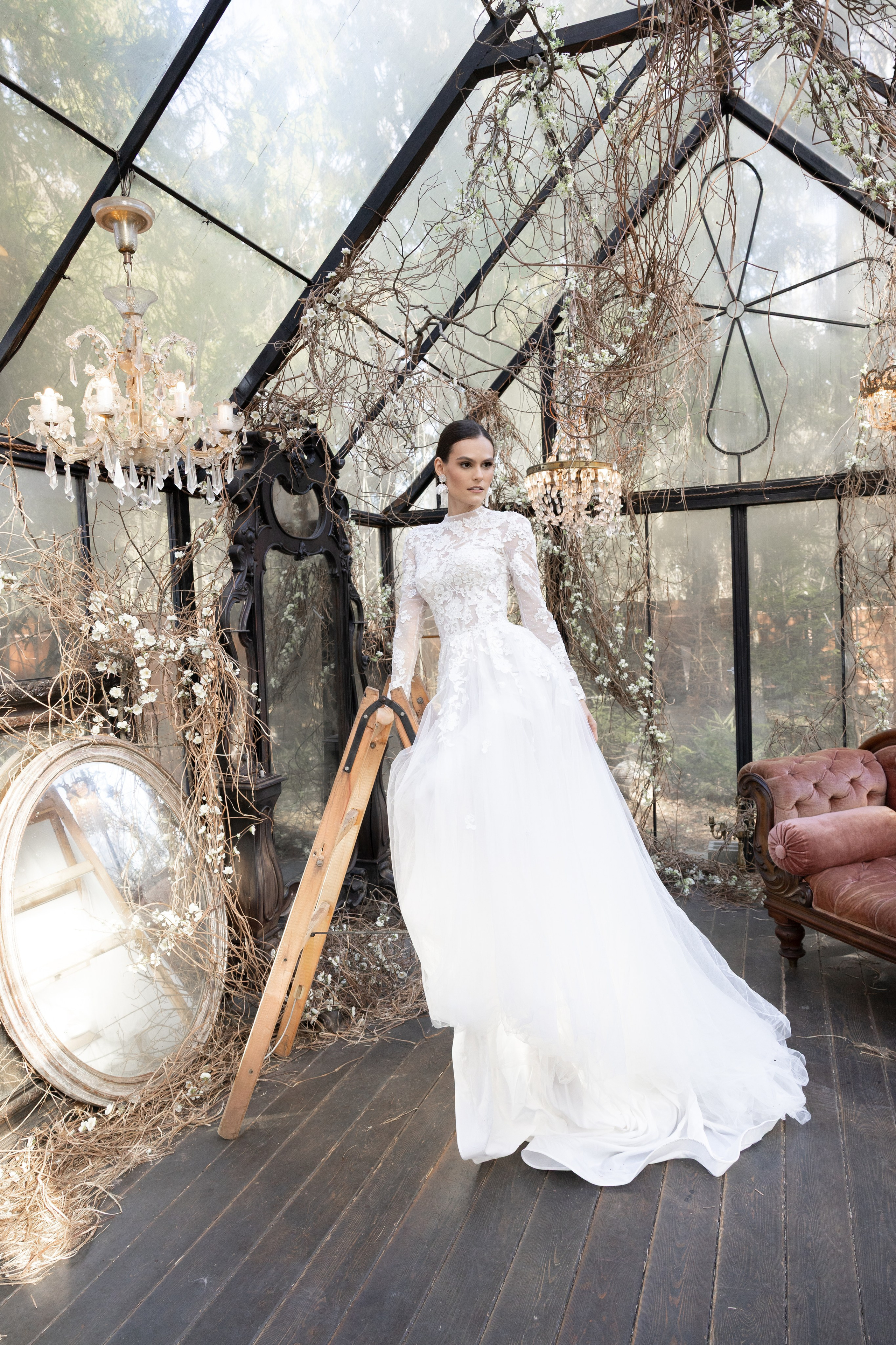 Серафима и Алексей в оранжерее. Свадебный и портретный фотограф в Москве Мария Кравченко