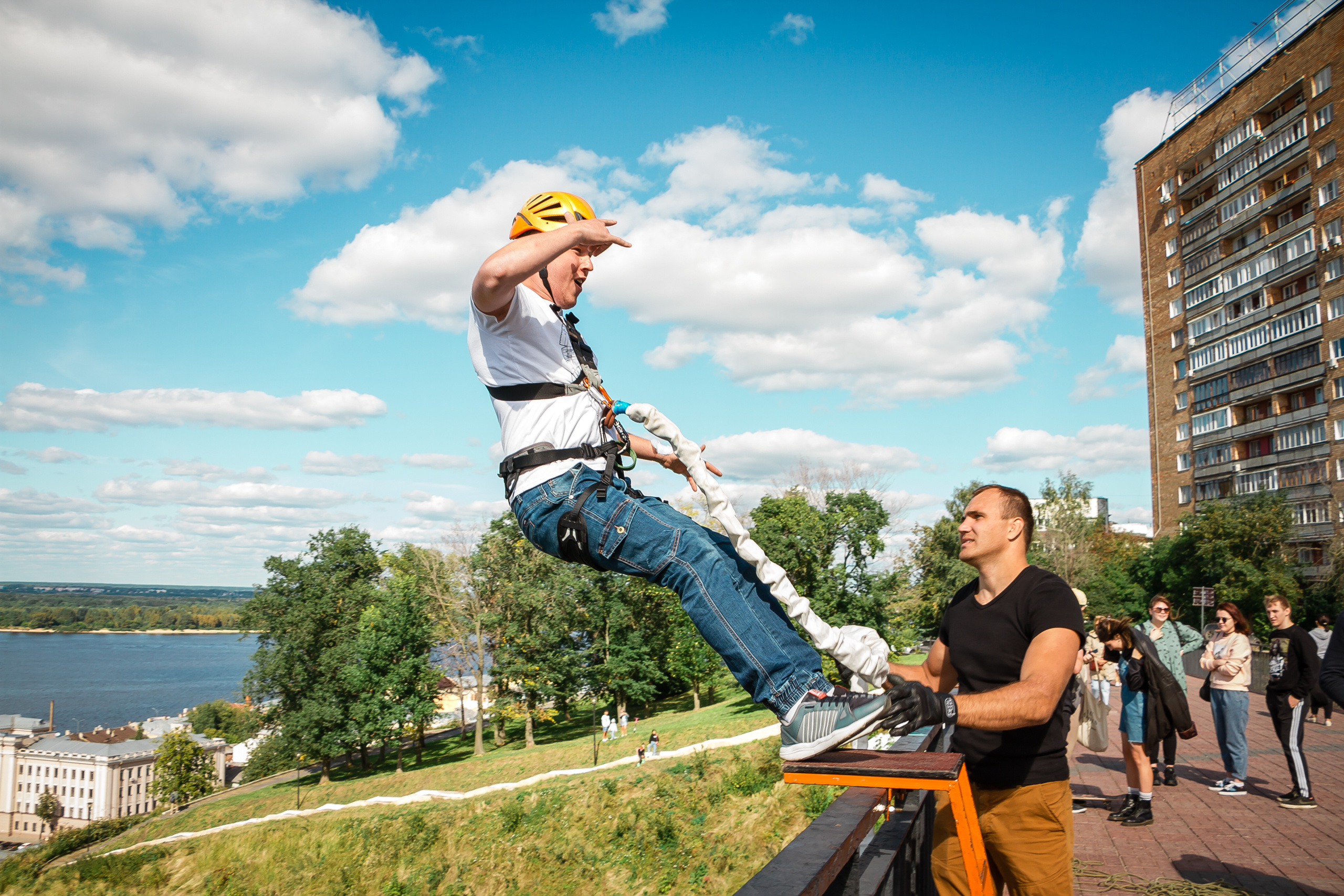 G.team — мост на Федоровского. Фотографиня Мария Дикова