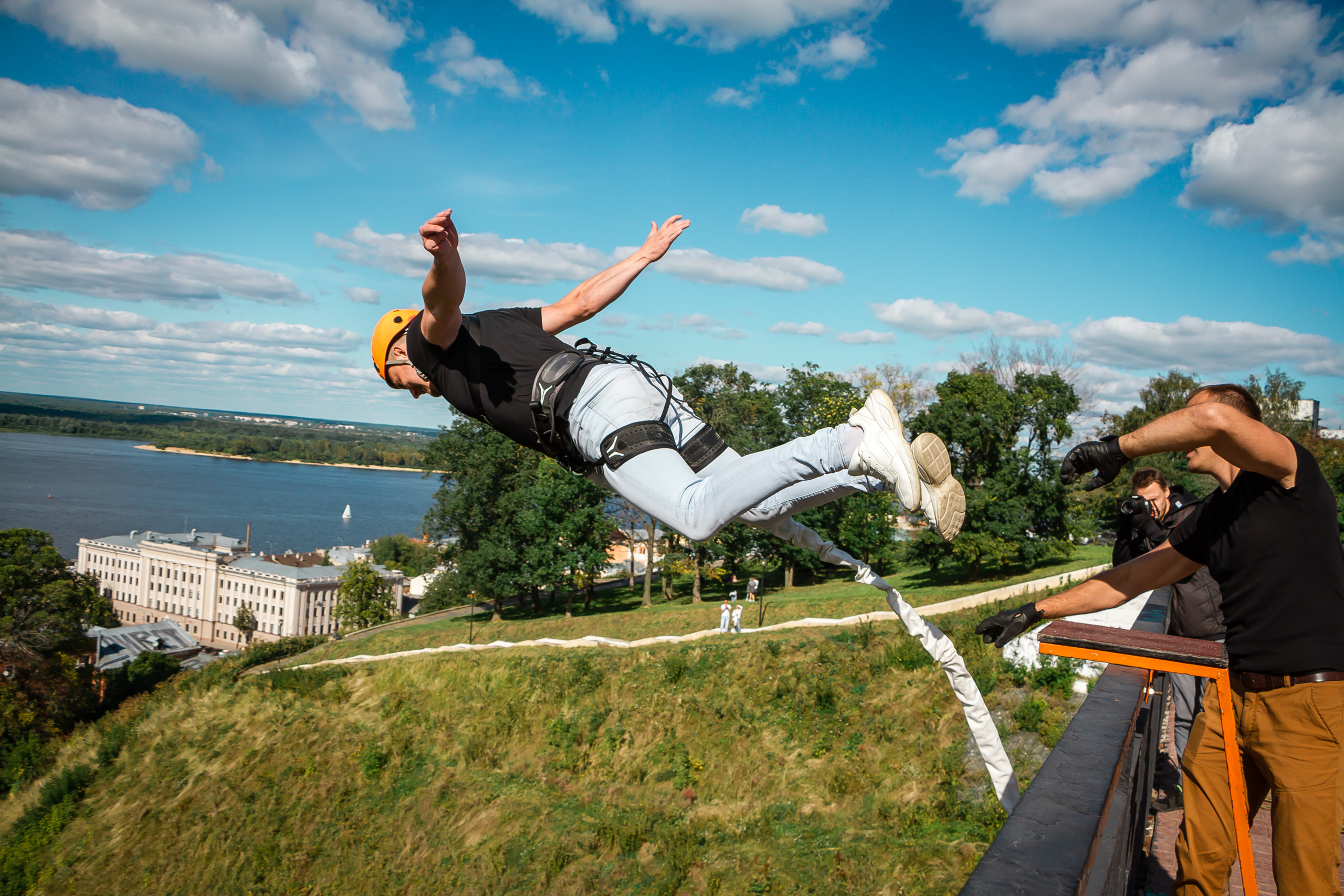 G.team — мост на Федоровского. Фотографиня Мария Дикова