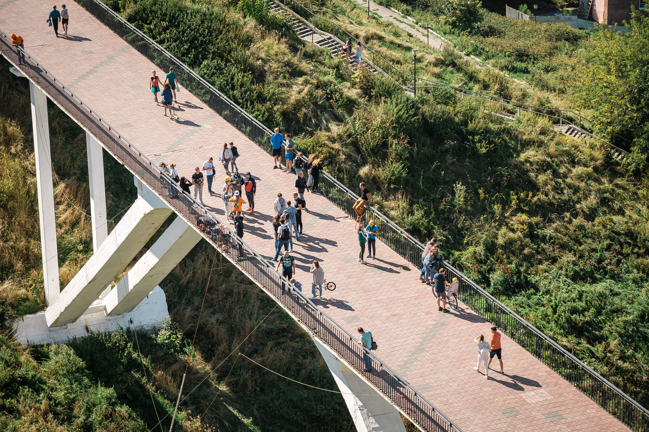 G.team — мост на Федоровского. Фотографиня Мария Дикова