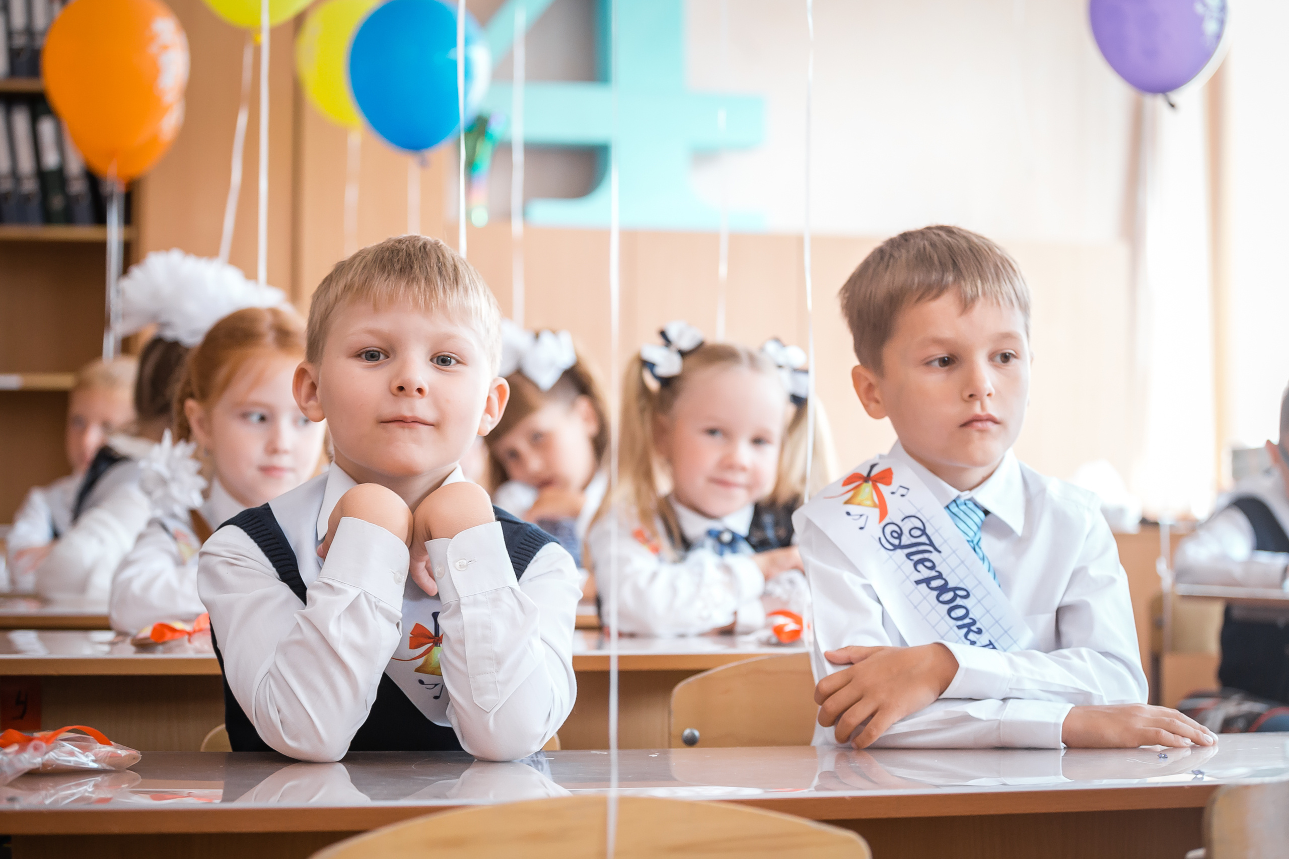 Праздничная линейка 1 сентября. Фотографиня Мария Дикова