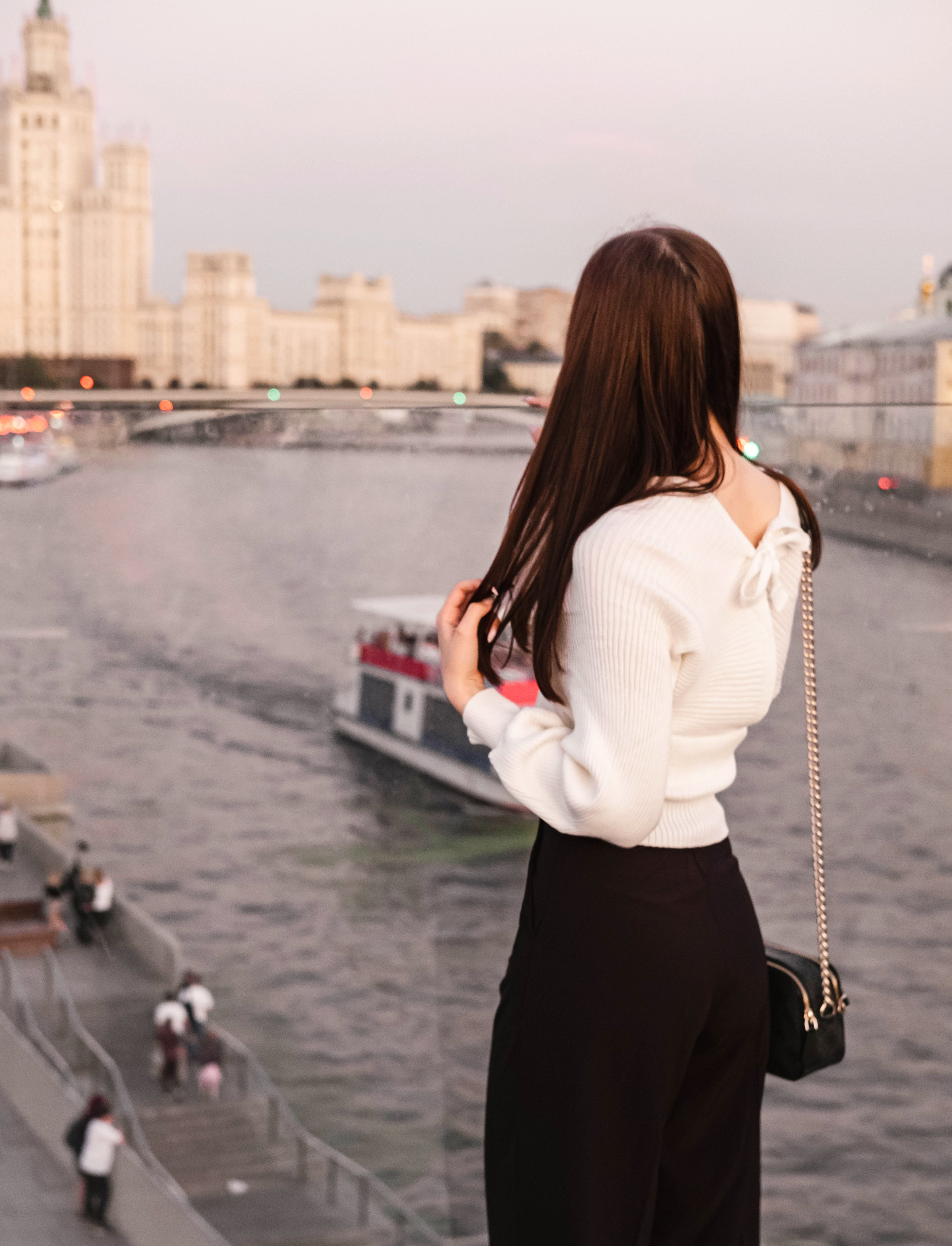 Прогулка по вечерней Москве. Свадебный и семейный фотограф в Новосибирске, Санкт-Петербурге, Москве