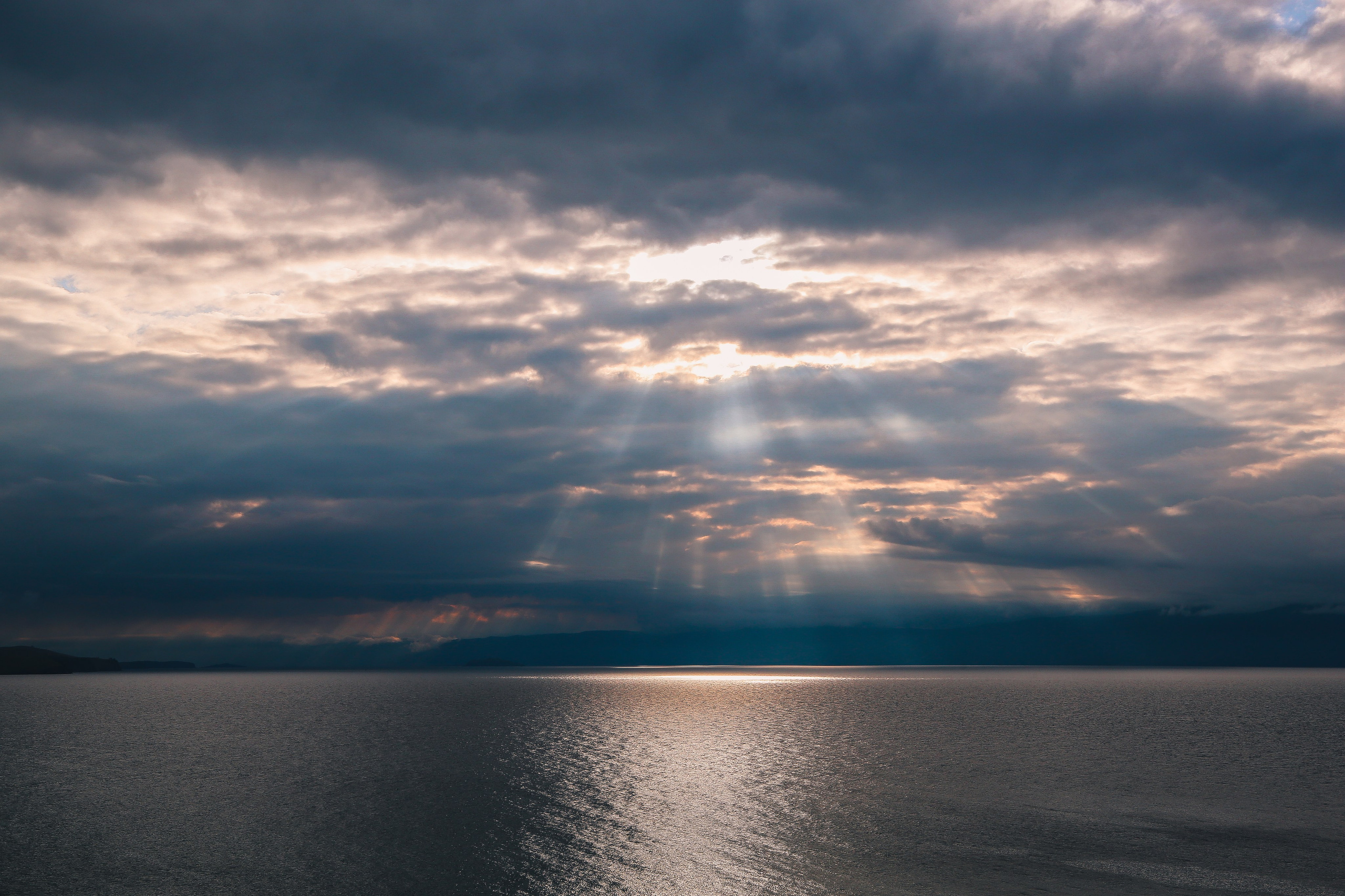 Байкал летний: легенды и святыни. Дарья Письменюк / Darya Leitstern — фотограф, музыкант, журналист, путешественник