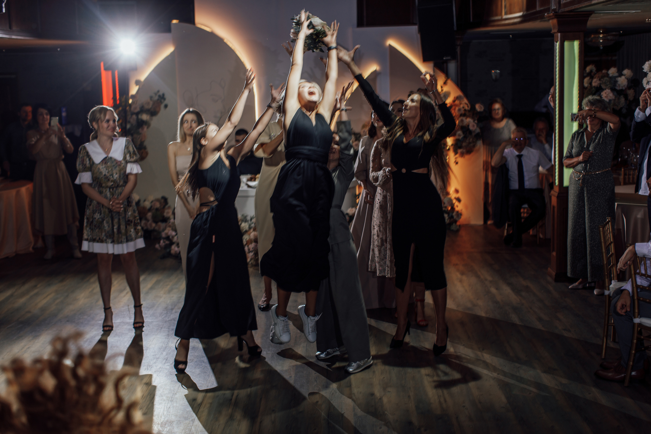 Миша и Вика 2021. Свадебный фотограф в Москве, Ярославле Виталий Квант