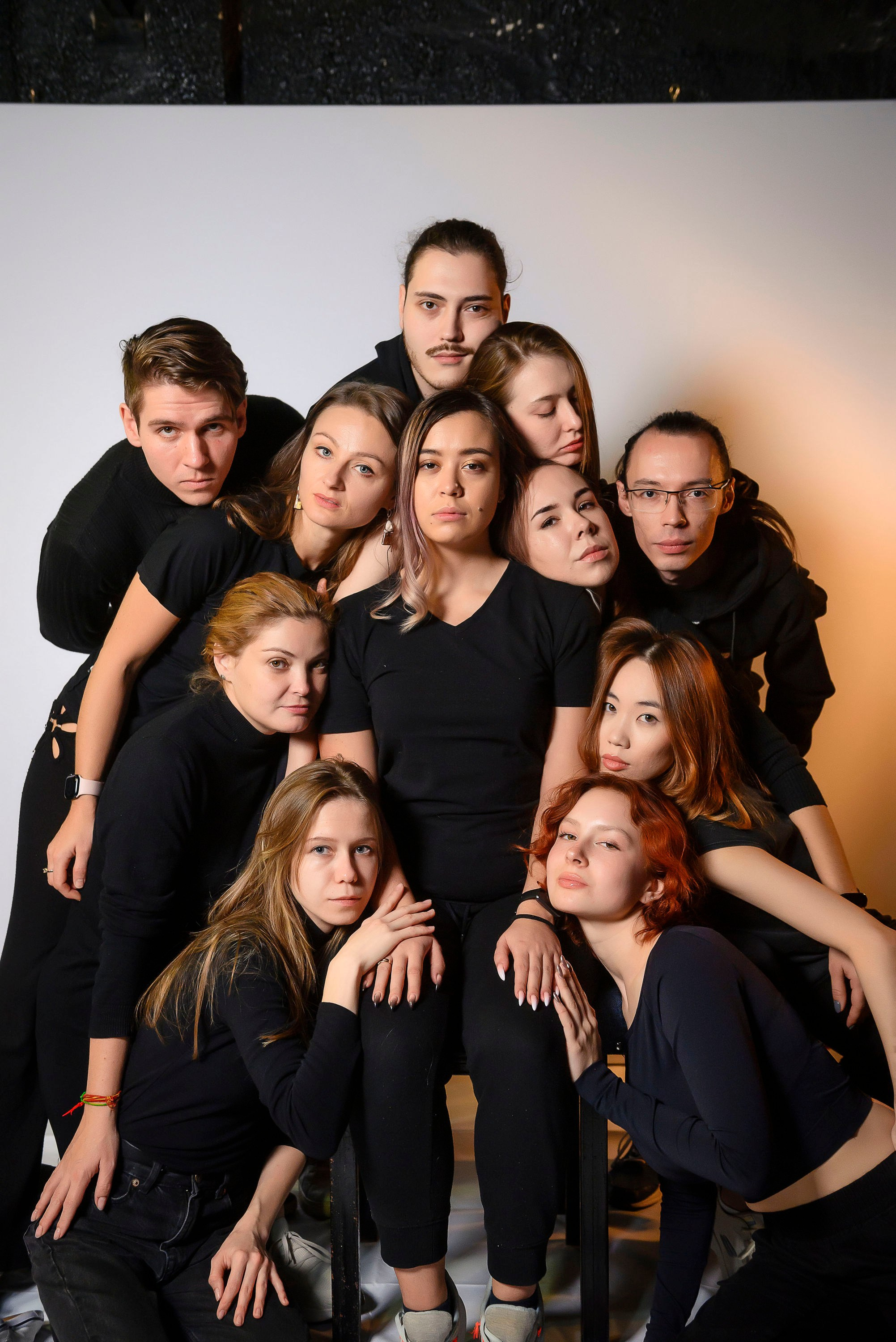 Постановочные портреты. Интерьерный и репортажный фотограф в Алматы