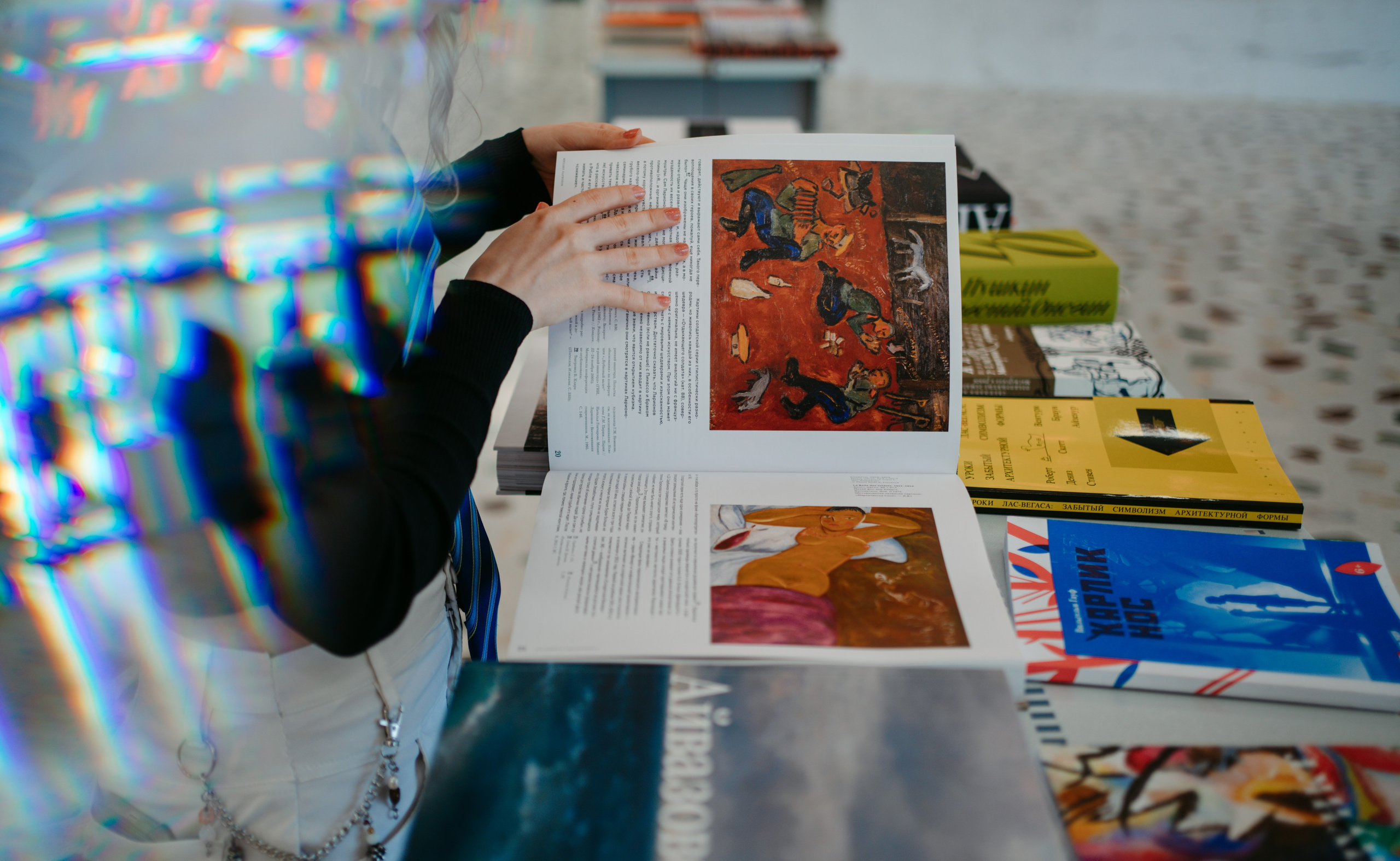 Смена. Летний книжный фестиваль / 2024. Саша Копылов, фотограф в Казани