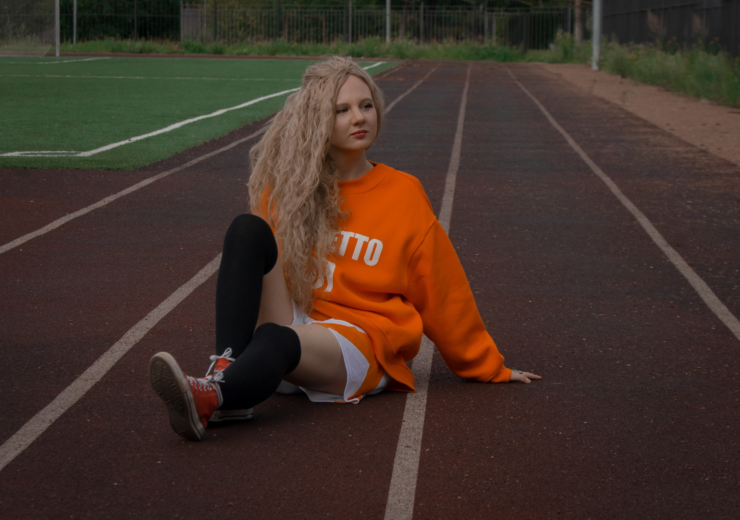 Элисон Рейнольдс (Все ради игры). Главная