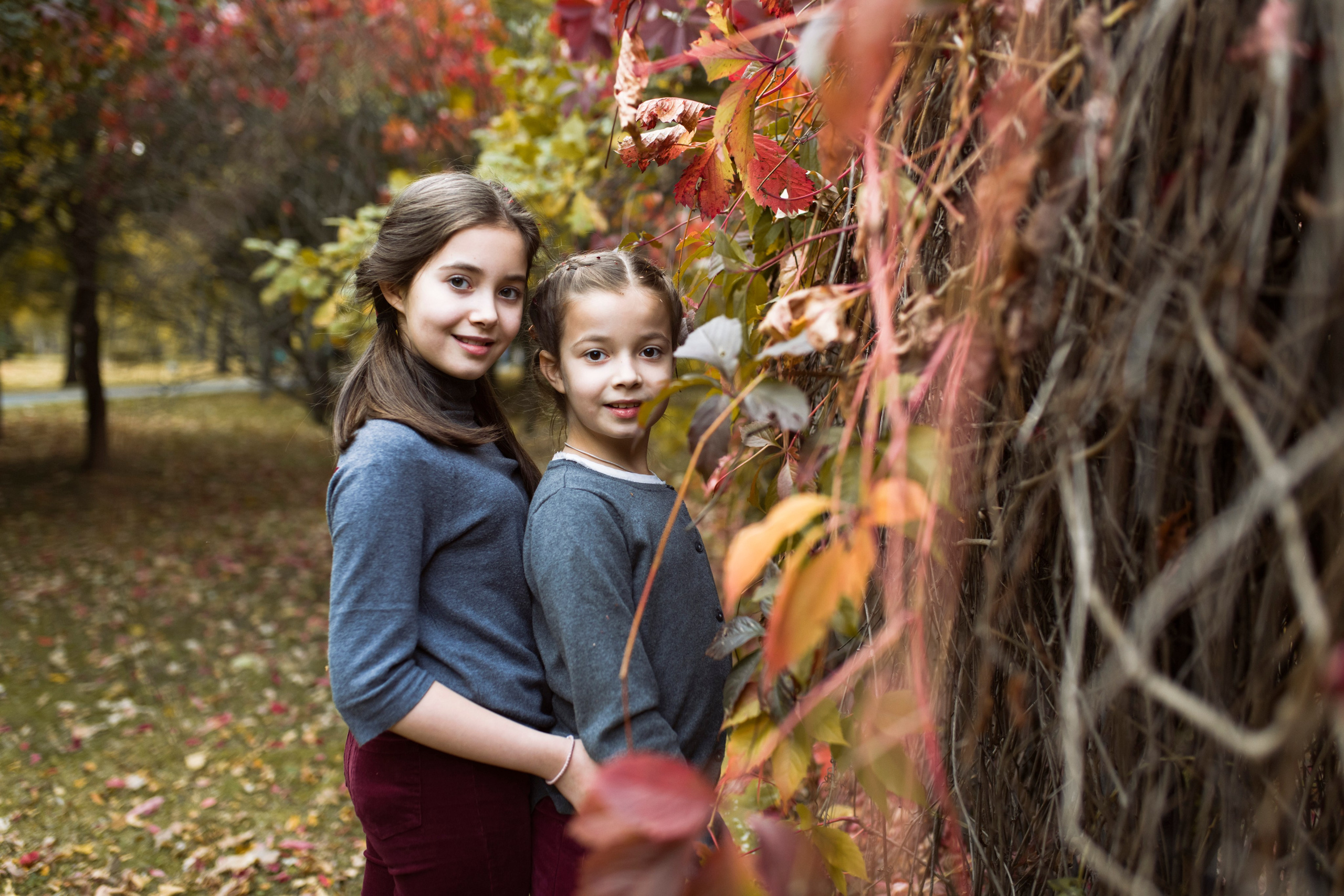 Sisters. Главная