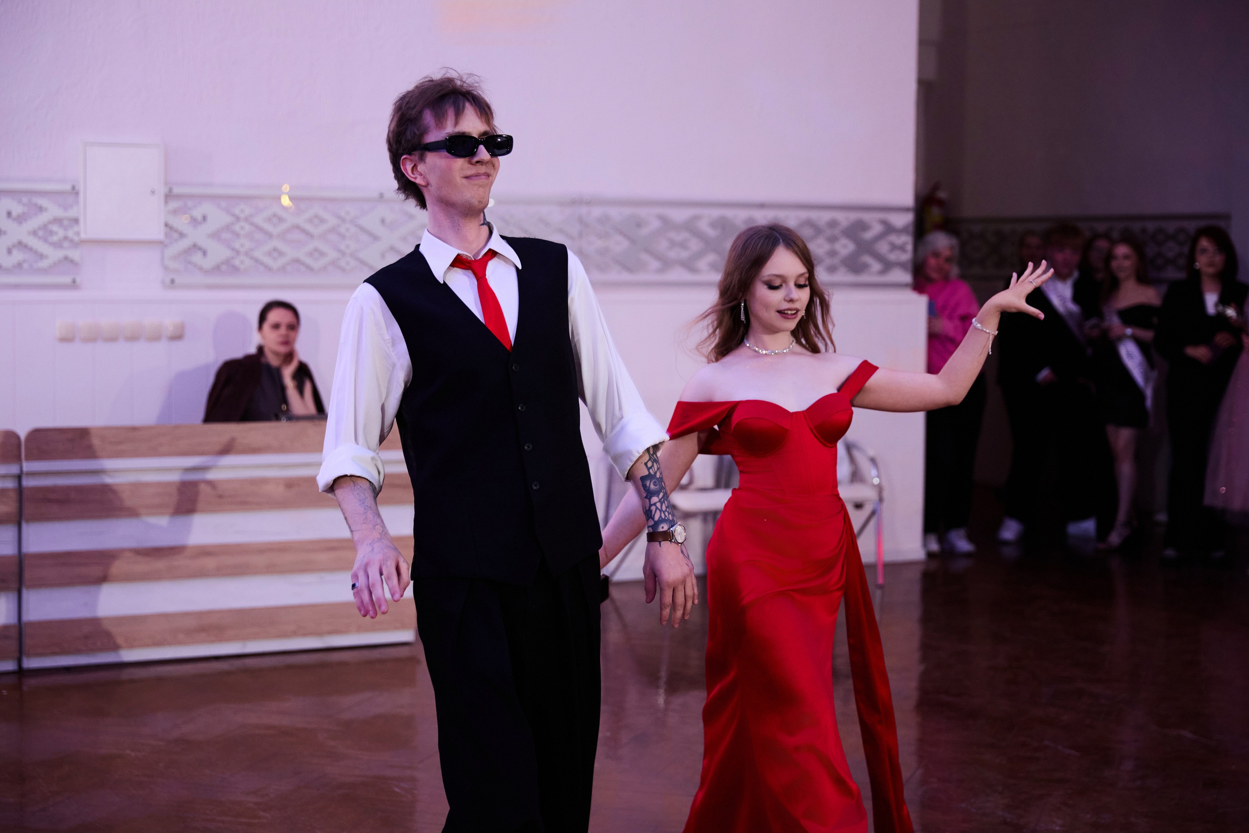 Выпускной 11 класс. Свадебная, репортажная фотосъемка и видеосъемка в Минске. Илья и Юлия Ширмановы. Фотограф | Видеограф | Минск