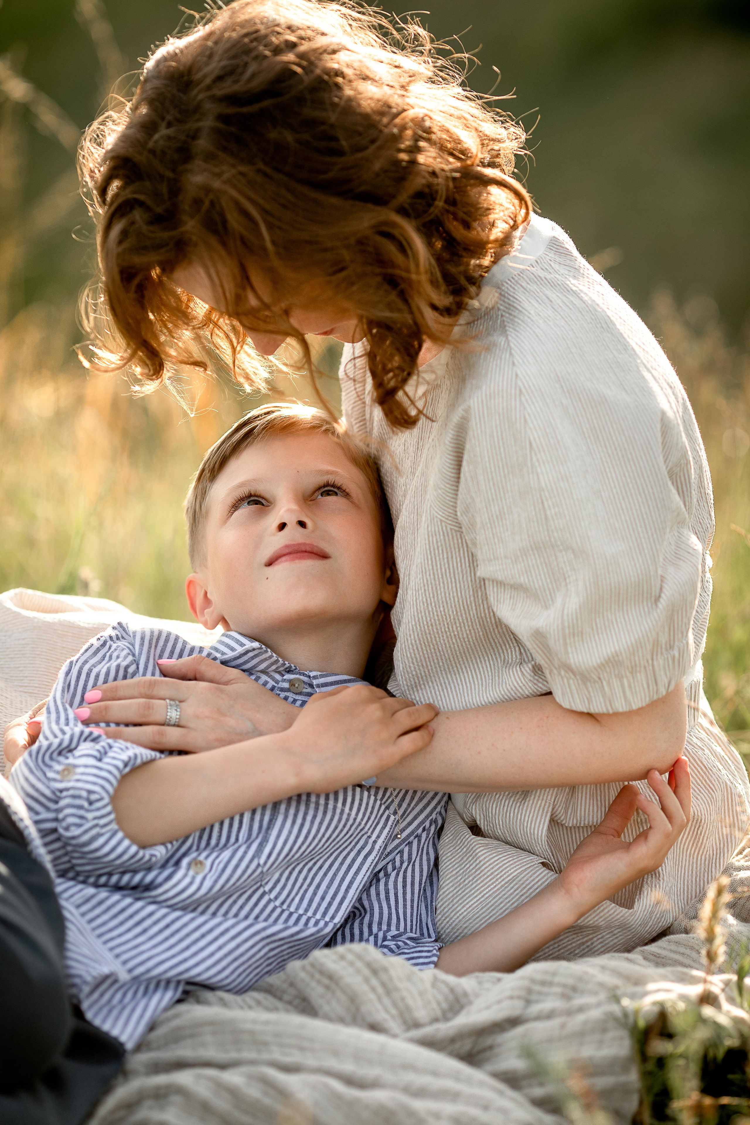 Ветер в волосах, горящие глаза …. Детский и семейный фотограф в Красноярске Елена Коровкина
