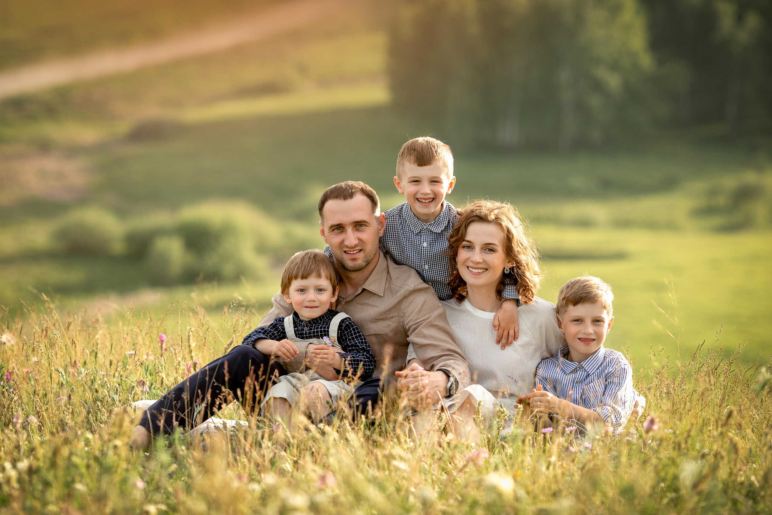 Ветер в волосах, горящие глаза …. Детский и семейный фотограф в Красноярске Елена Коровкина