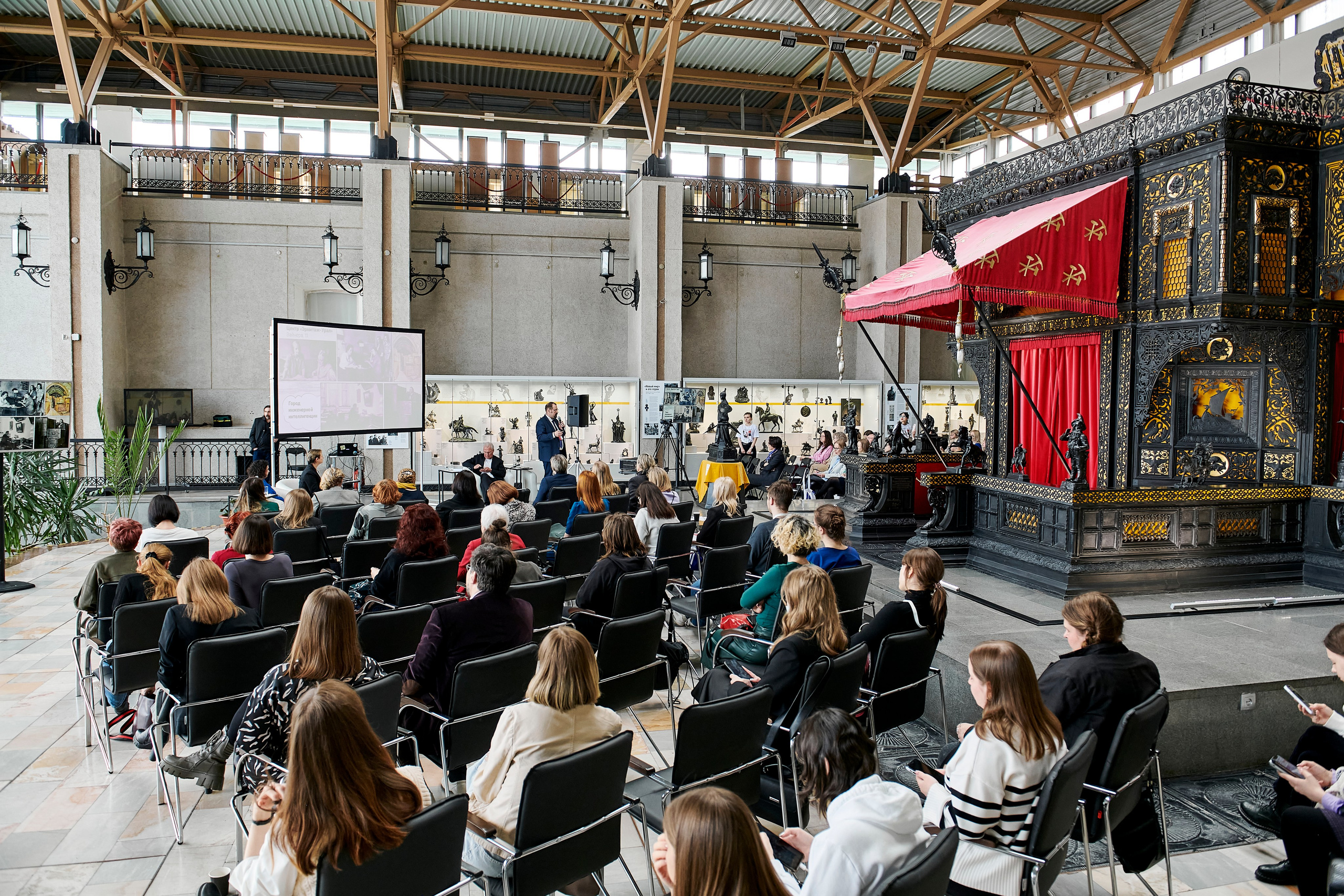 Всероссийская лаборатория культурных проектов «Culturalica» в ЕМИИ. Фотограф Постольник Дарья