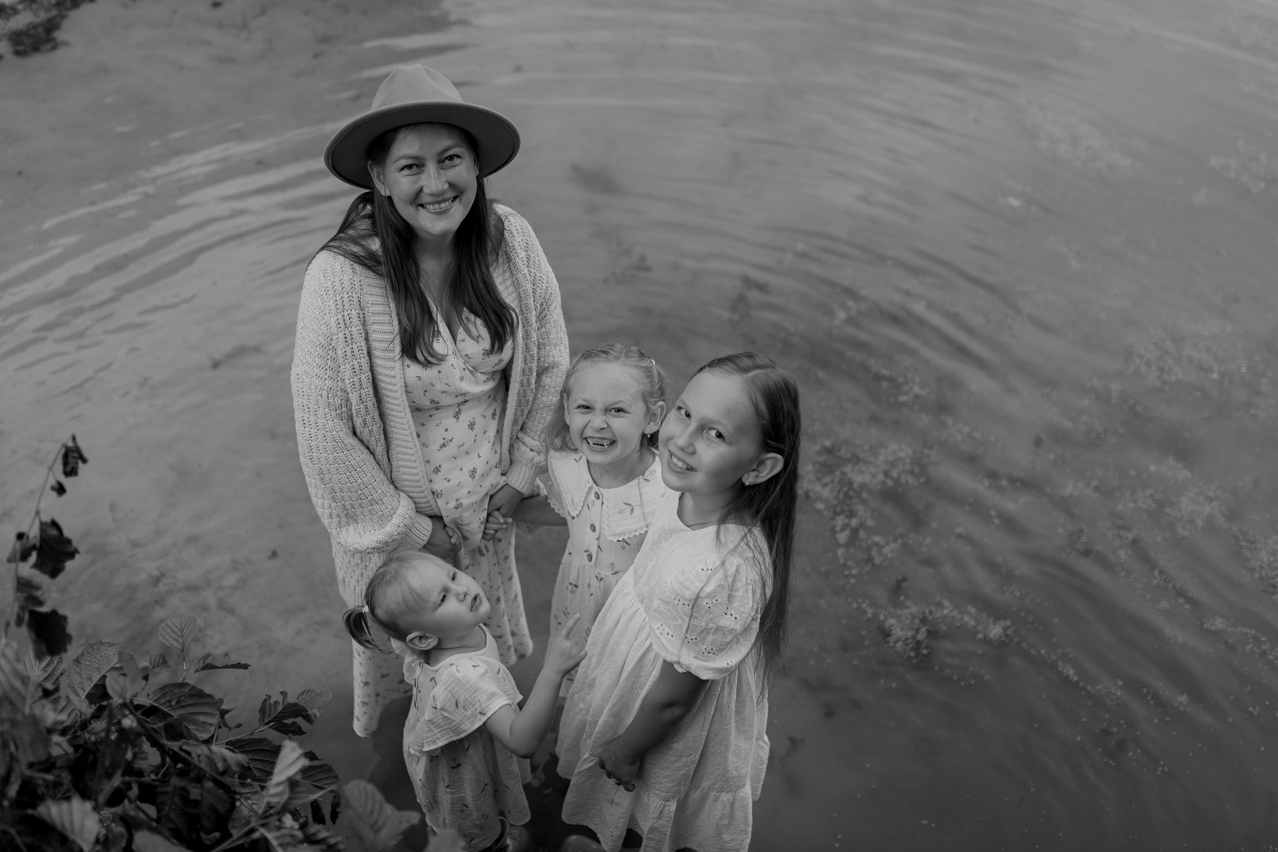 Мама Алина, Маша, Дина и Анечка. Фотограф Татьяна Семенова