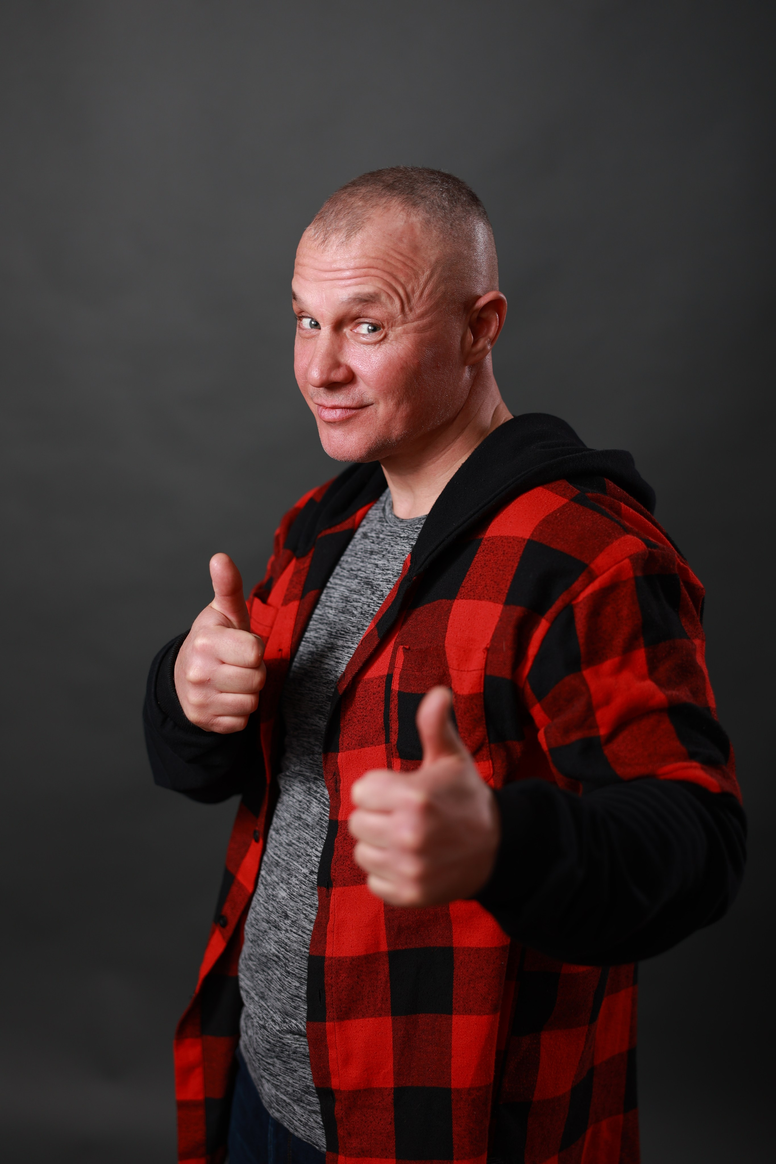 Эмоции снепы. Денис Волк актёр / модель