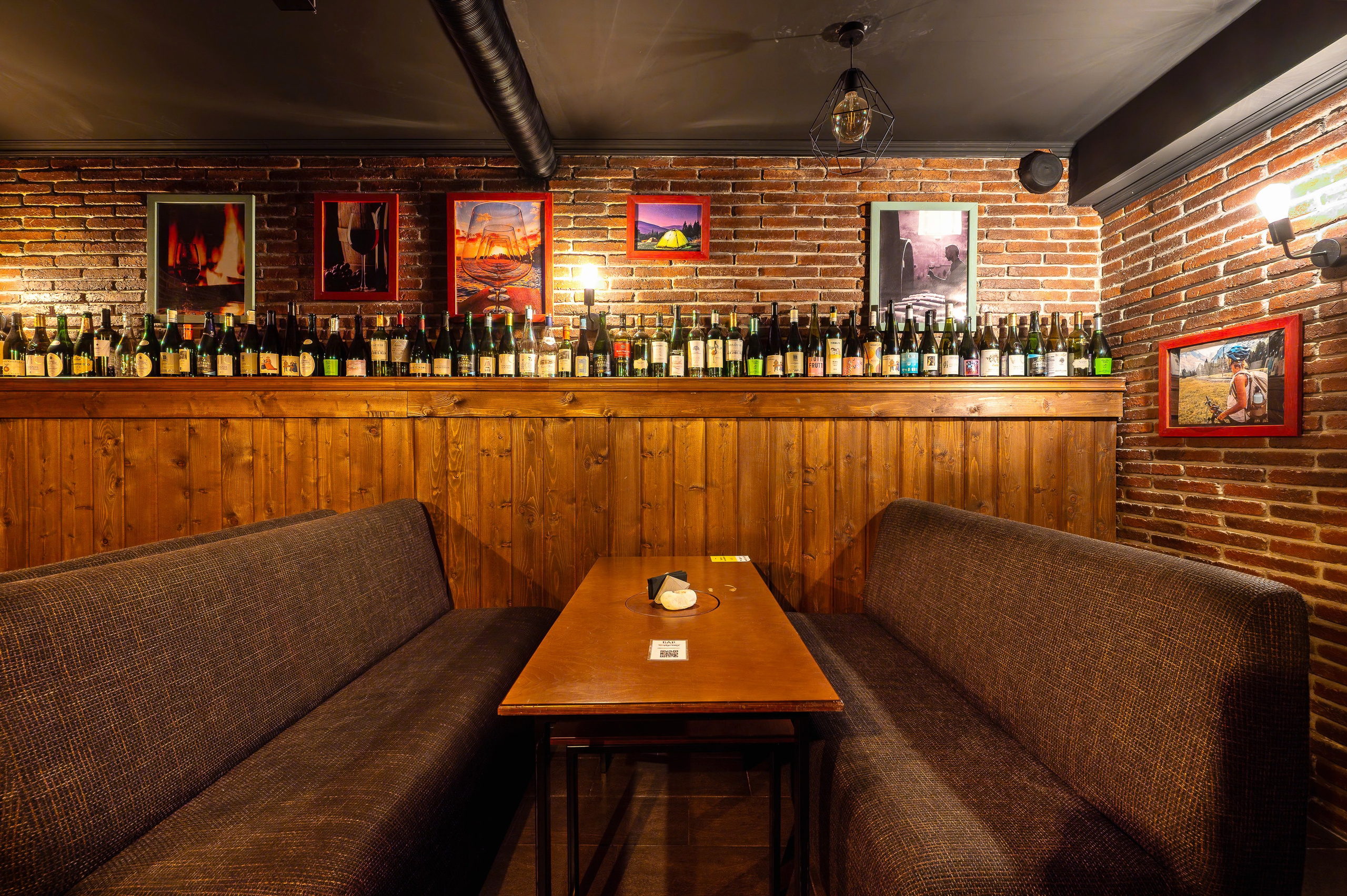 Бар ПитербургЧики. Интерьерный фотограф. Фото- видеосъемка недвижимости Санкт-Петербург