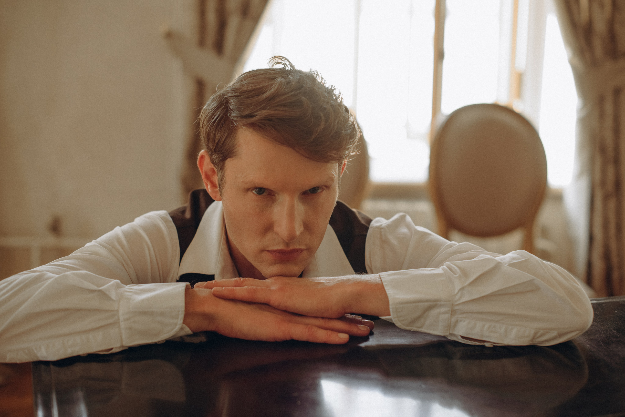 Алексей Елистратов, библиотека им. А. С. Пушкина. Ульяна Сёмина, фотограф, Москва