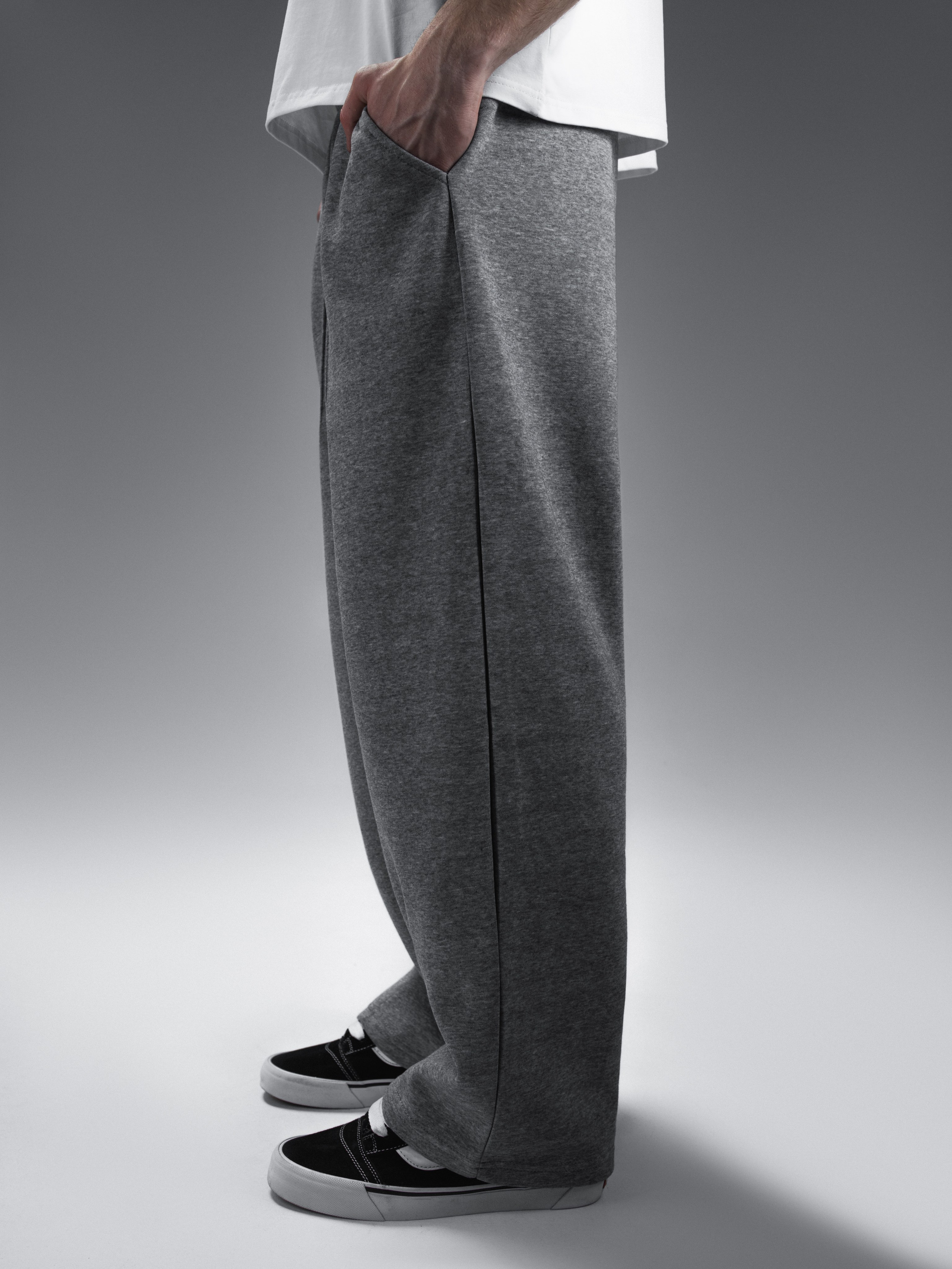 КАТАЛОГ | серый фон. RUNA production — стильные съемки для брендов