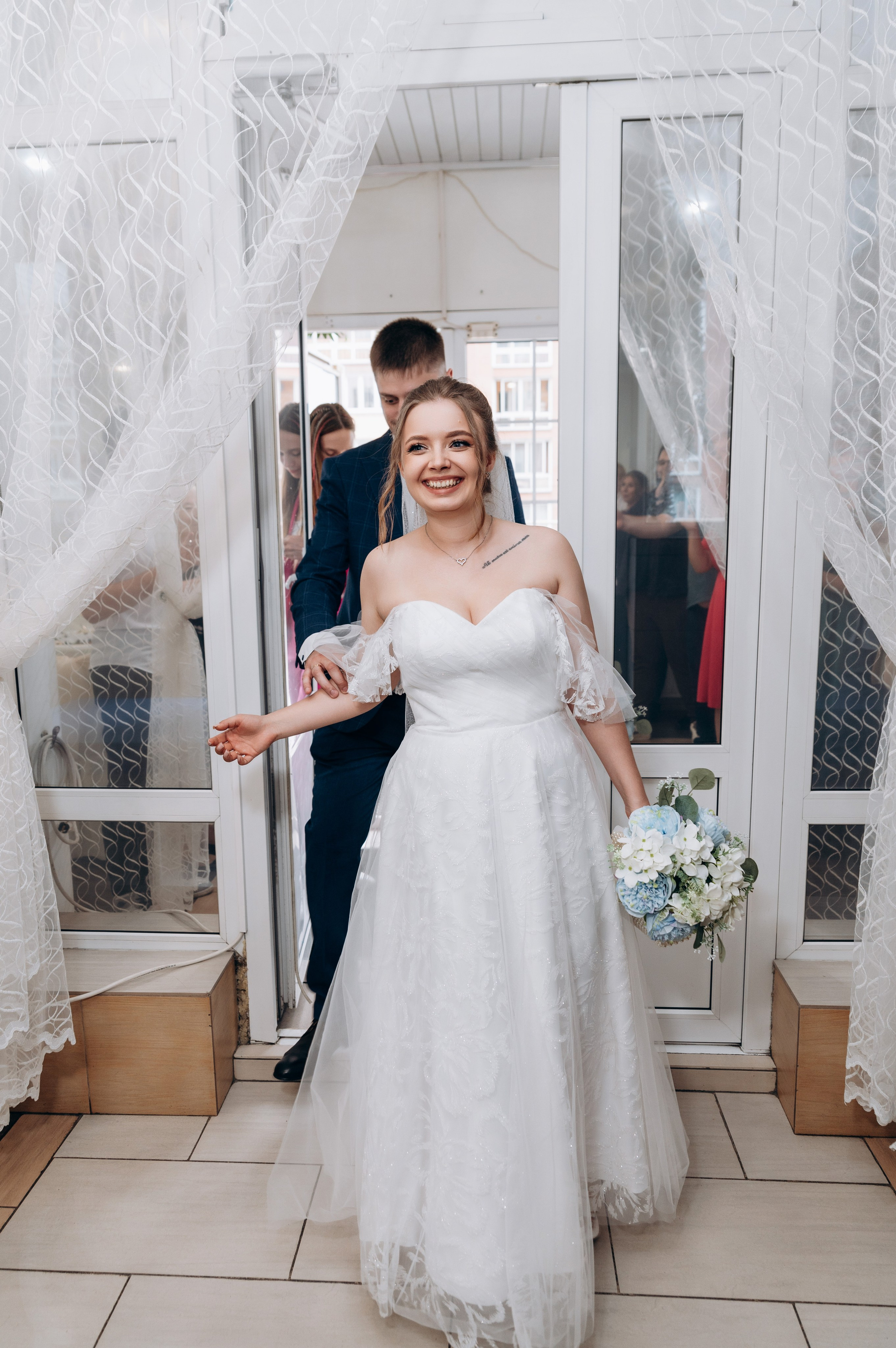 Прогулка, регистрация, банкет. Фотограф в Новосибирске