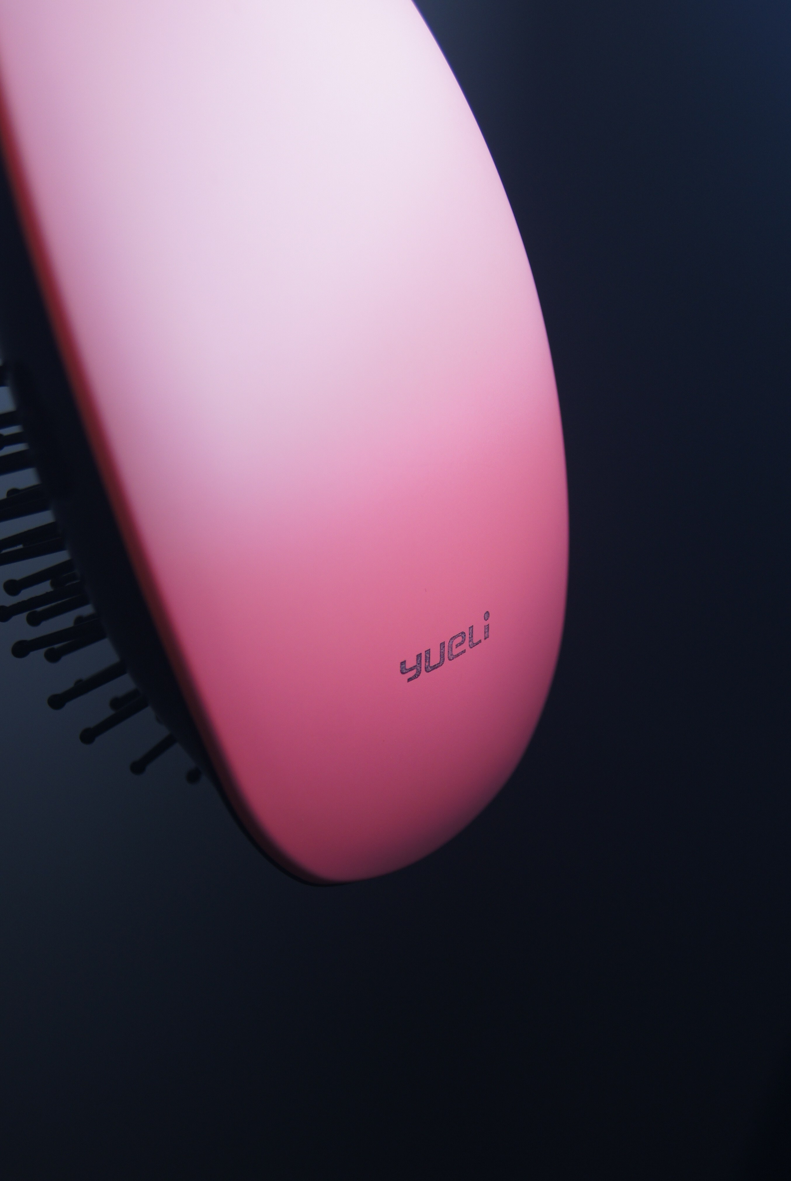 Предметная фотография расчески Xiaomi Yueli. Любовь Каширская — фотограф для малого бизнеса и специалистов