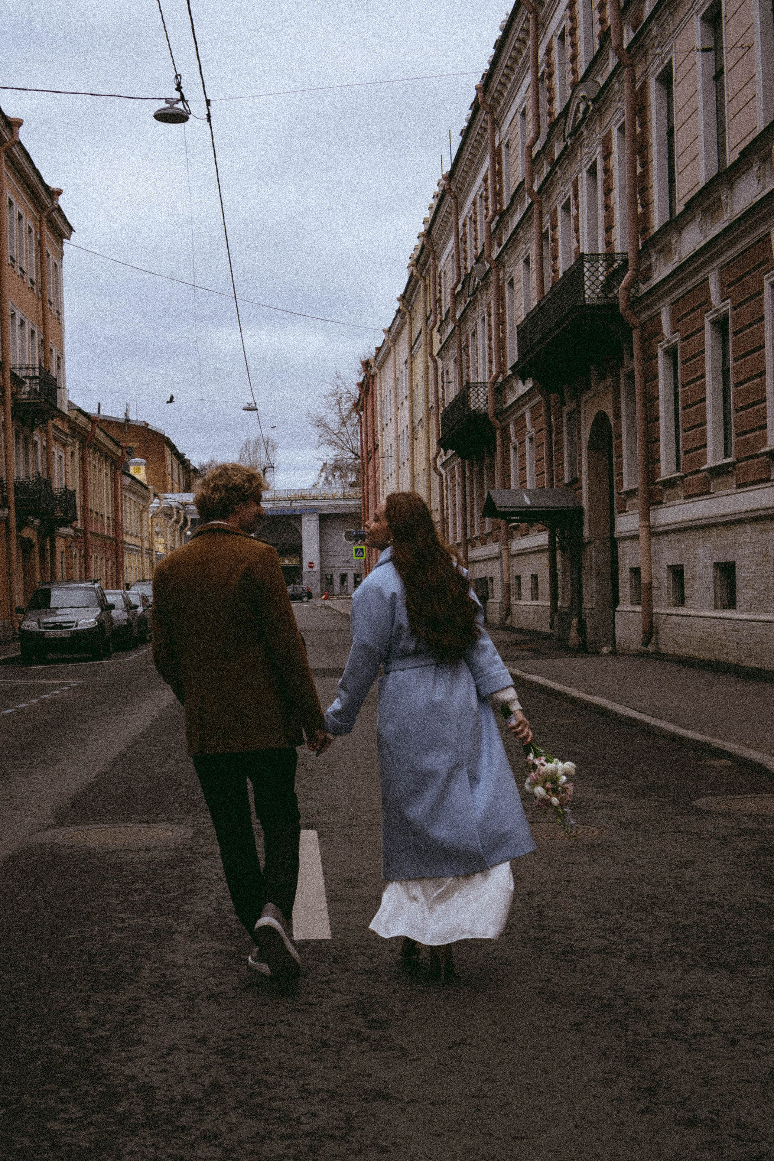 СВАДЕБНАЯ СЬЕМКА В ОТЕЛЕ. СБОРЫ ЖЕНИХА И НЕВЕСТЫ И ТАКЖЕ ТОР И ПОДГОТОВКА К ПРОГУЛКЕ И ПРОГУЛКА ПО ПЕТРОГРАДКЕ. Профессиональный фотограф, Санкт-Петербург — Виктория Богомолова