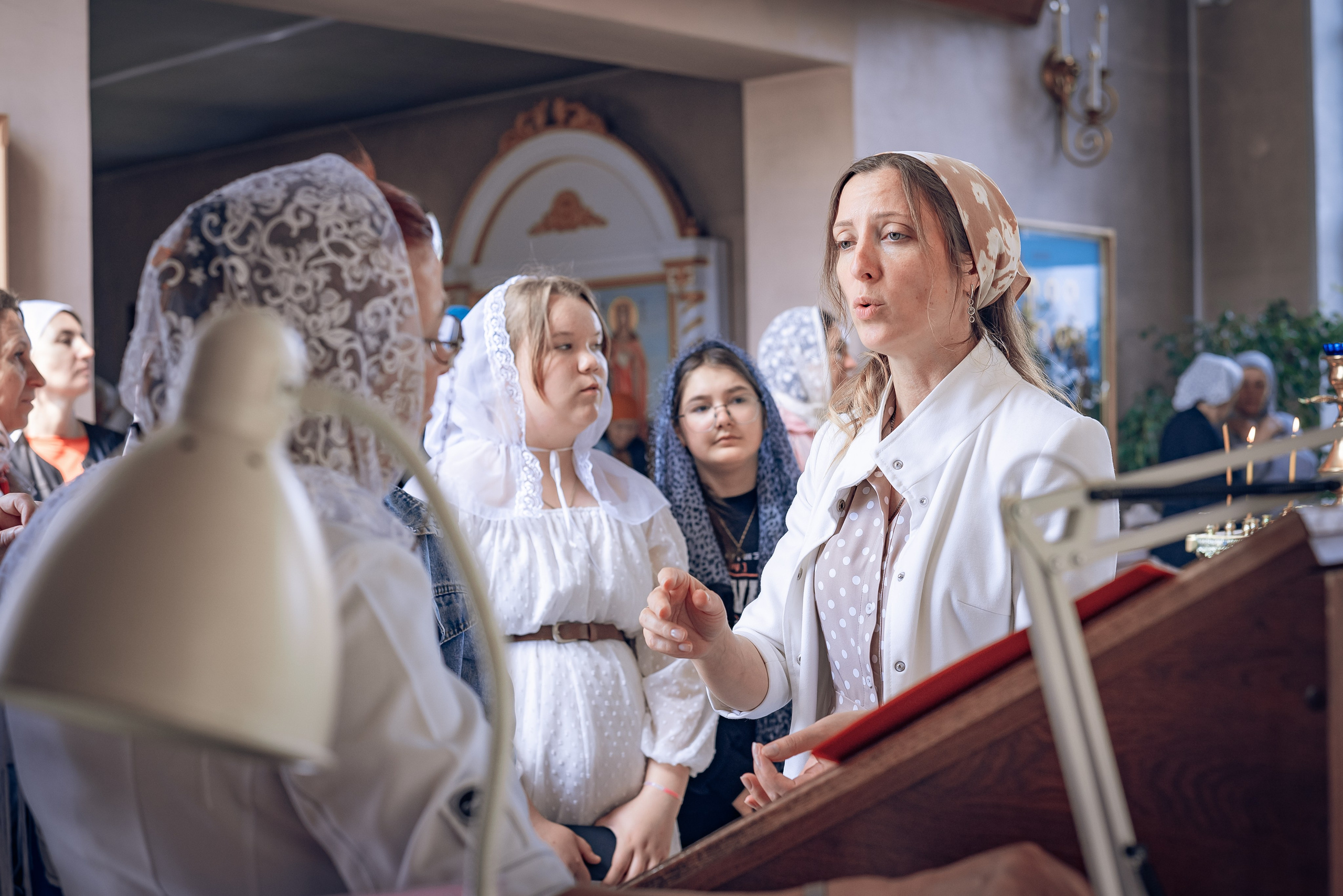 Воскресная служба в Рождественско-Николаевском храме. Фотографы крещения/венчания  Красноярск Татьяна и Вячеслав Переваловы