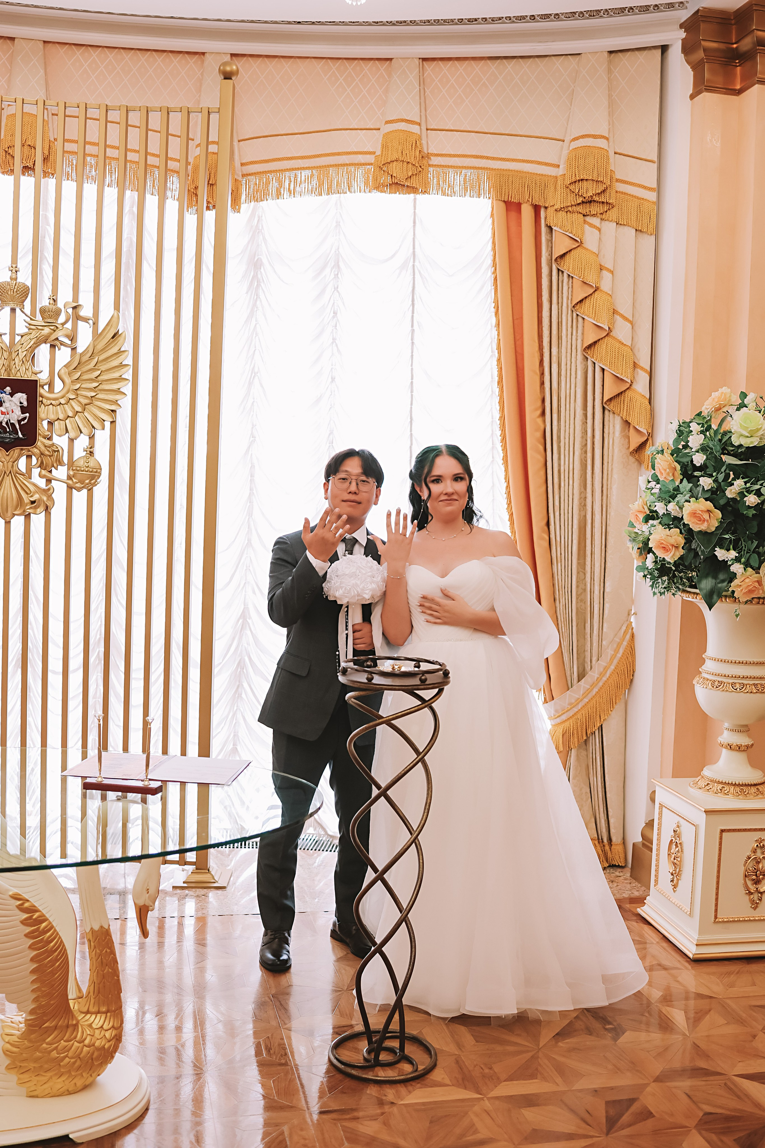 Айвазовский и парк дружбы народов. Семейный фотограф Тюмень, фотограф на роды Салмина Мария