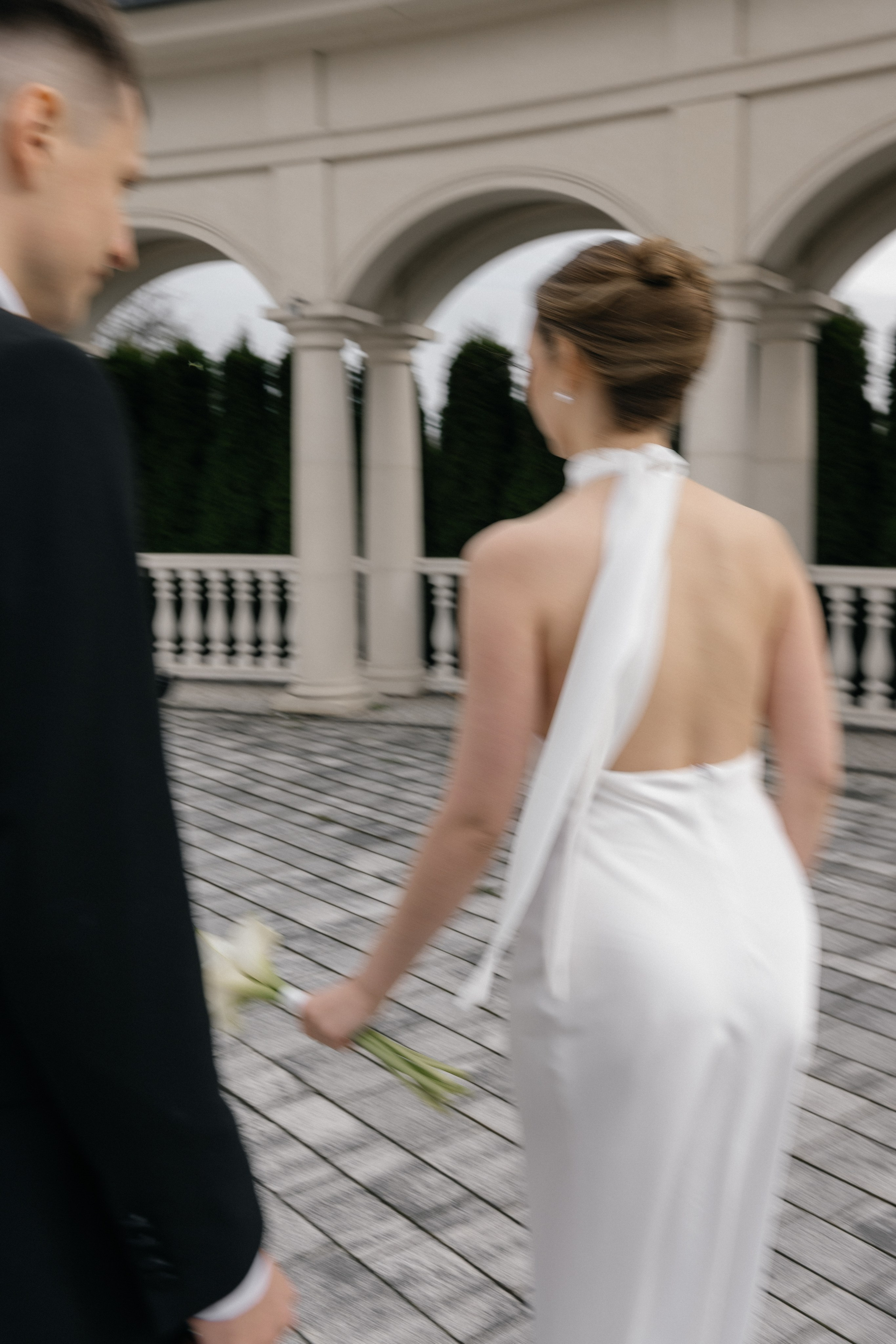 Wedding day in Martinique Bar. Wedding PHOTOGRAPHER Andrew Vnukov