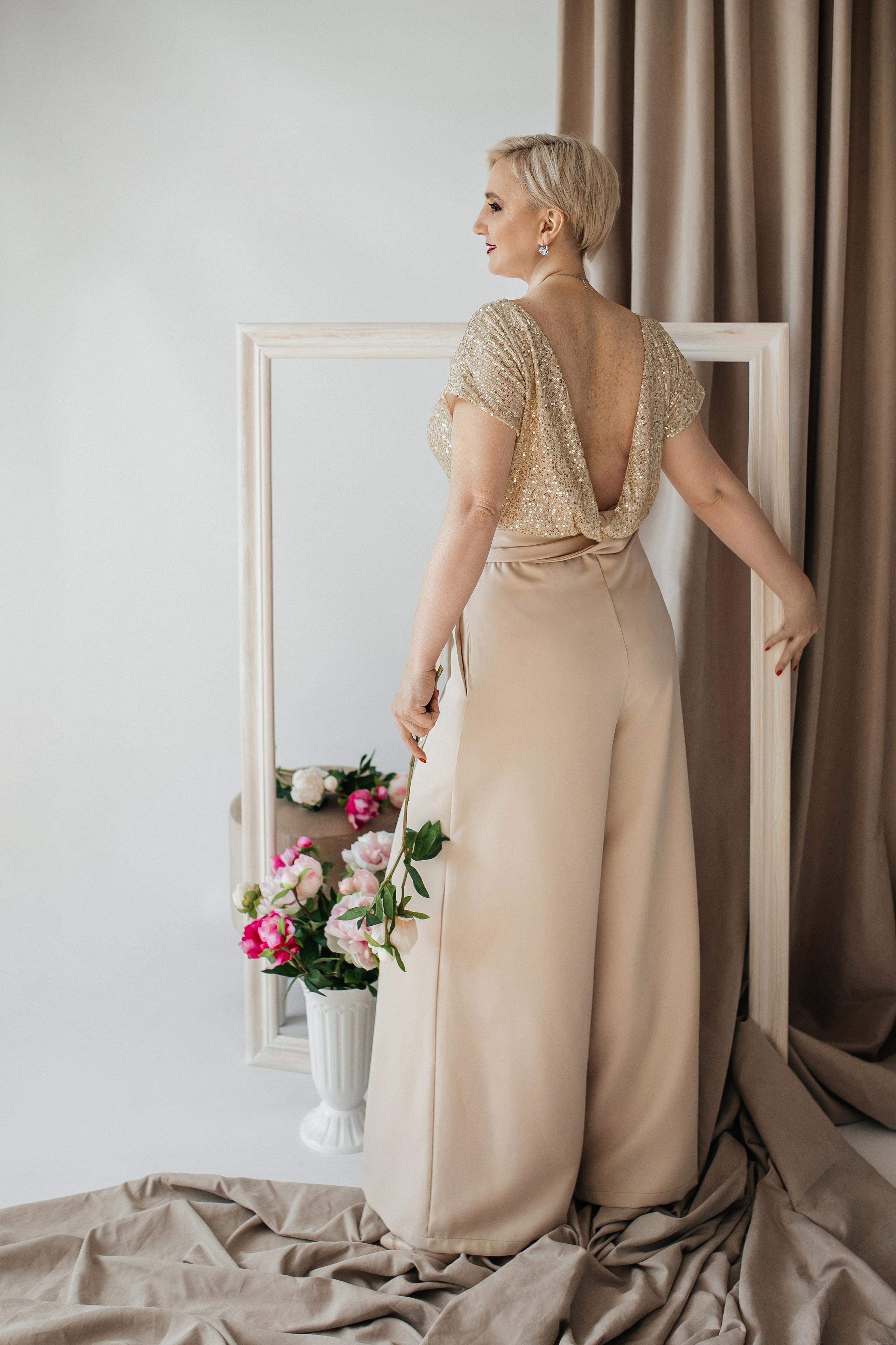 Олесяв моей студии. Март 2025. Фотограф Пермь. Свадьбы. Семья и дети, школа, д. сад. Фотокниги