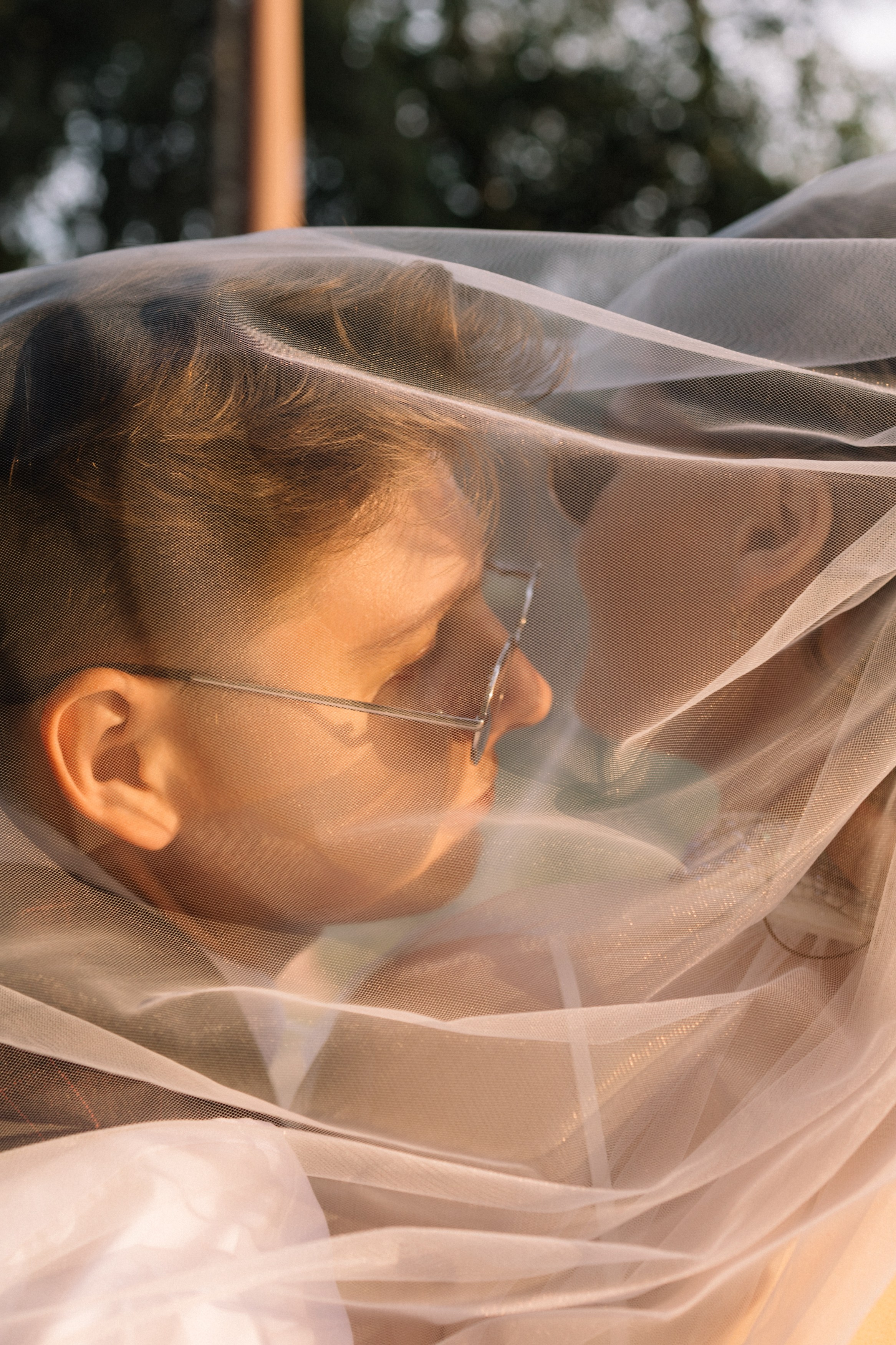 Владислав и Юлия Вечерняя прогулка по городу. Свадебный Фотограф в Иркутске Екатерина Елисеева