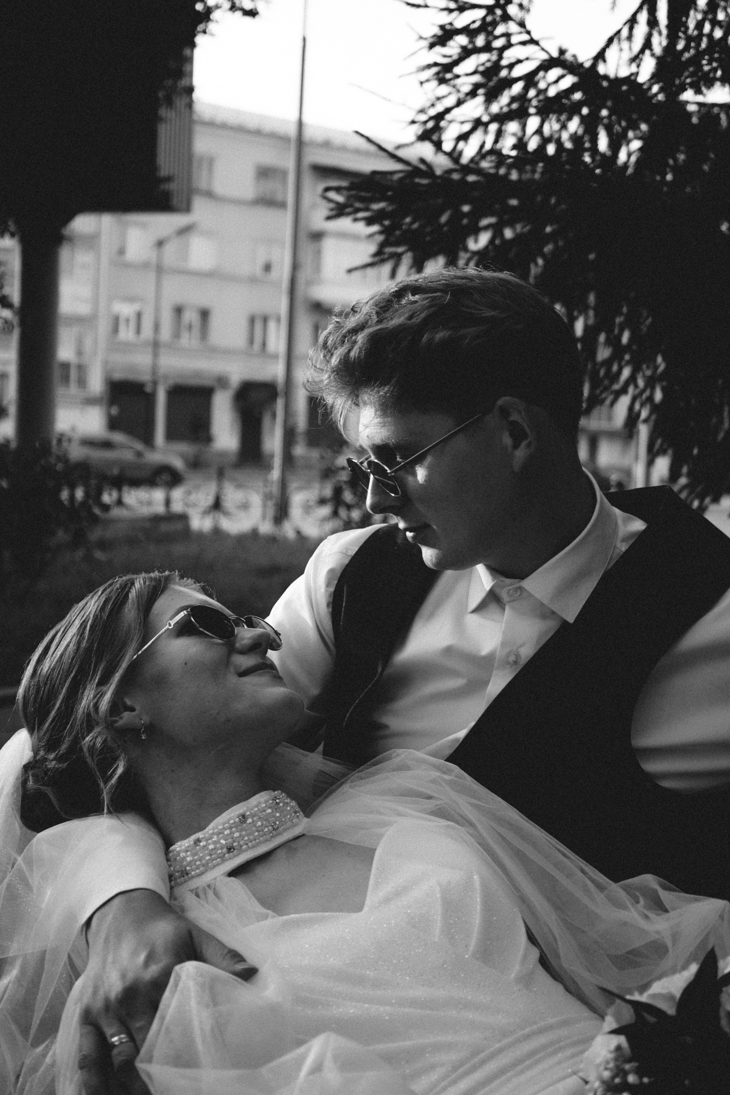 Владислав и Юлия Вечерняя прогулка по городу. Свадебный Фотограф в Иркутске Екатерина Елисеева