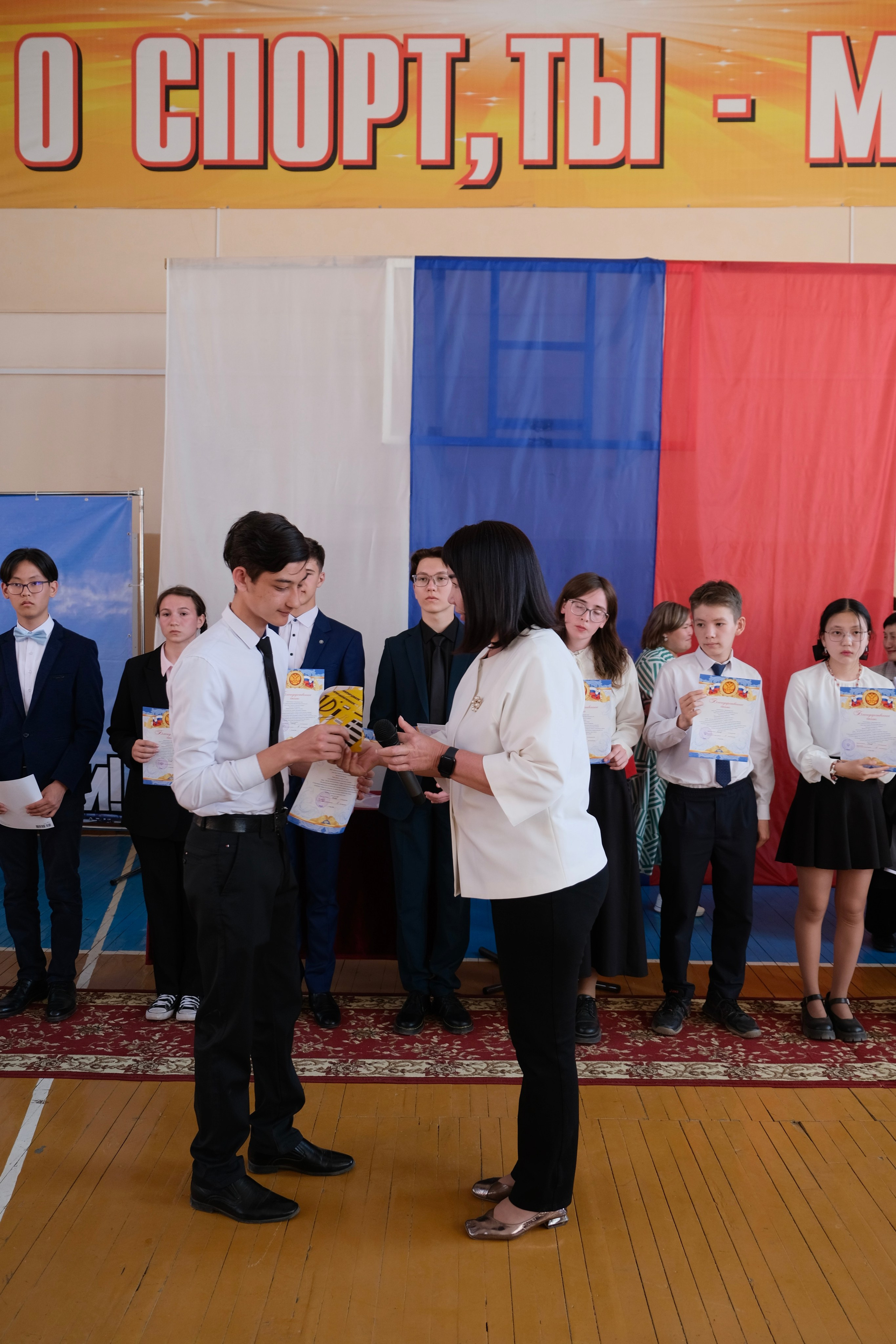 Слет отличников. Сэсэг — дочь степи | семейный фотограф