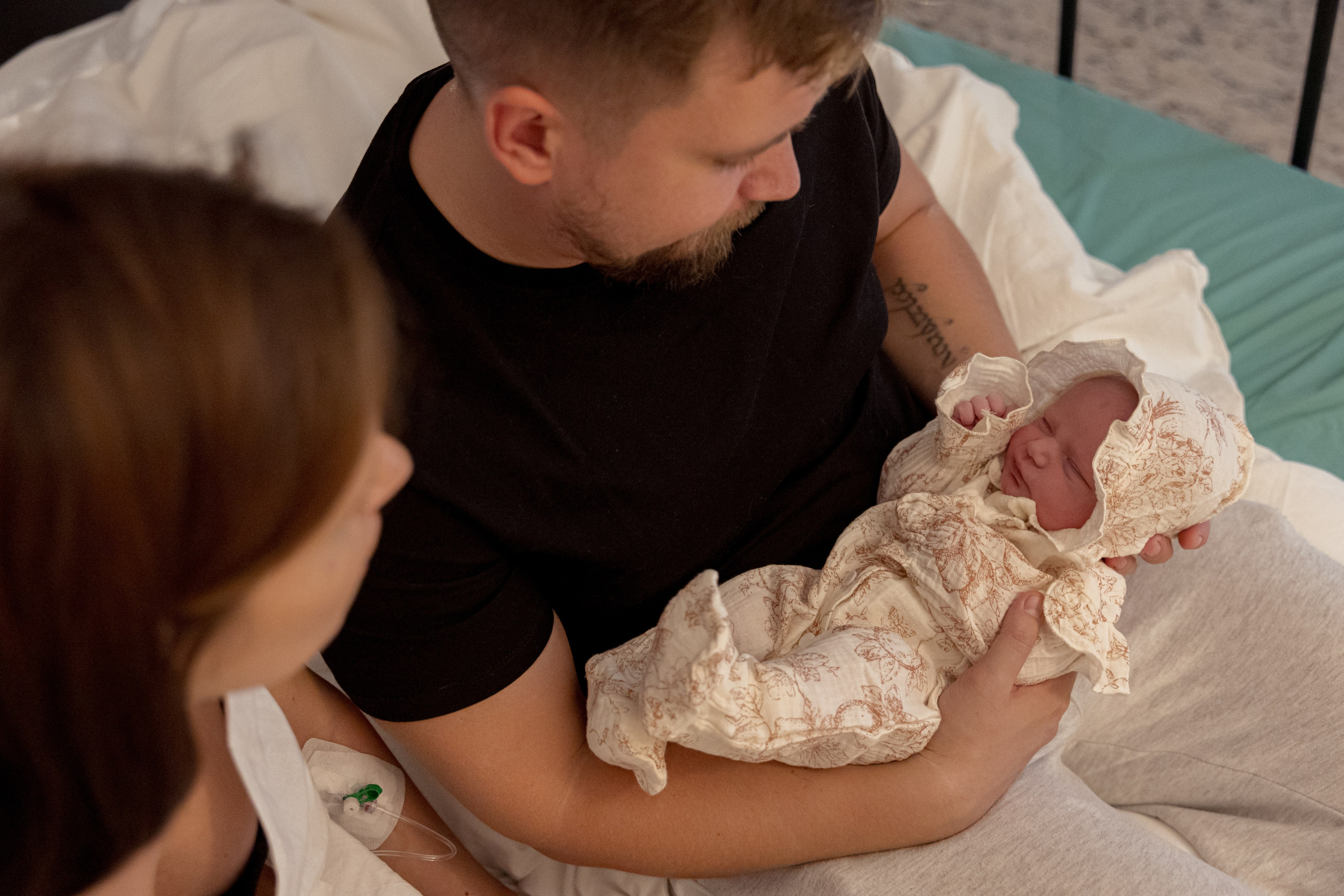 Рождение Алетеи. Щелковский перинатальный центр. Фотограф на роды в Москве. Фото и видео родов. Фотопроект «Продолжение рода»