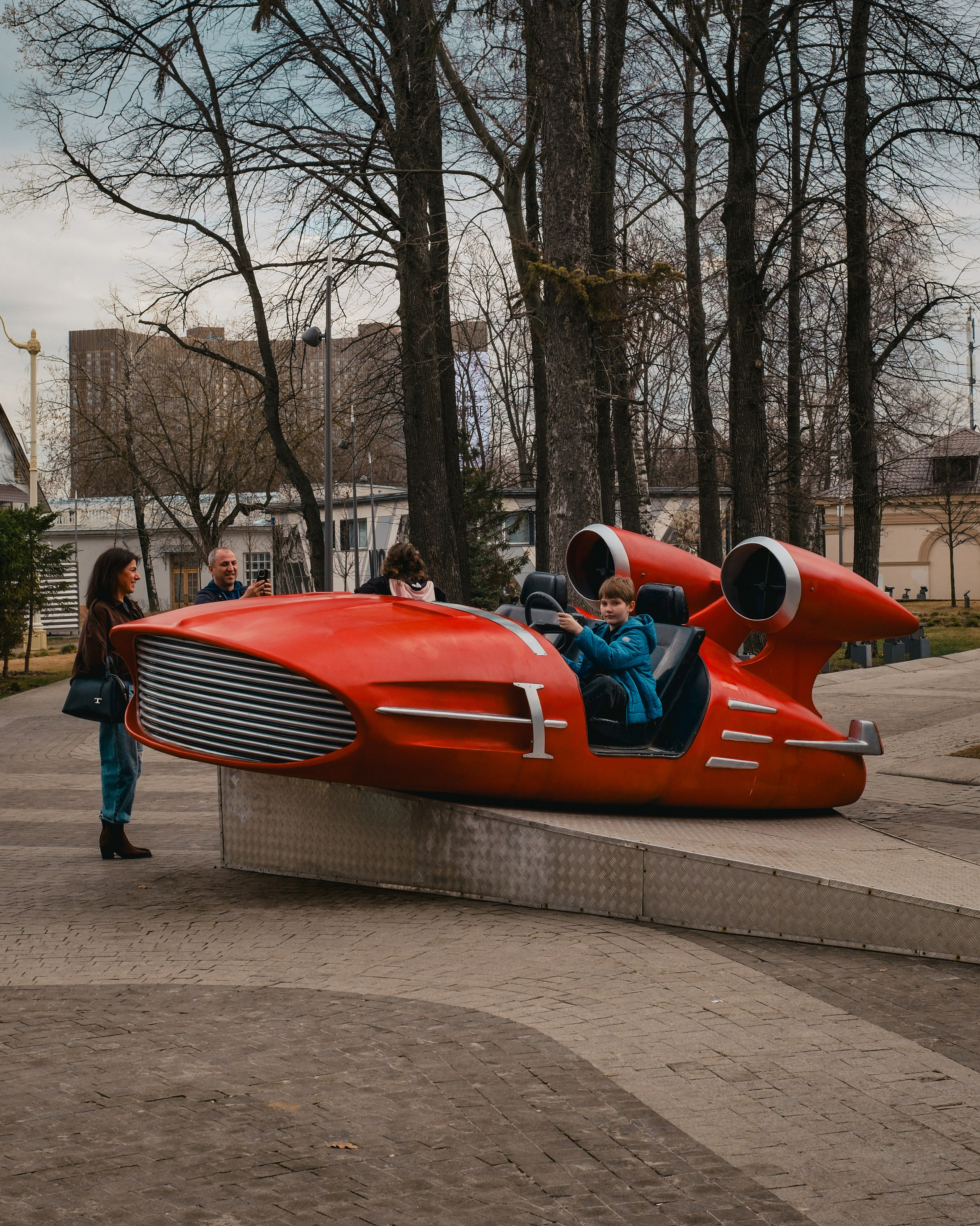 Московские зарисовки (сборник). Фотограф в Москве Полина Ефремова