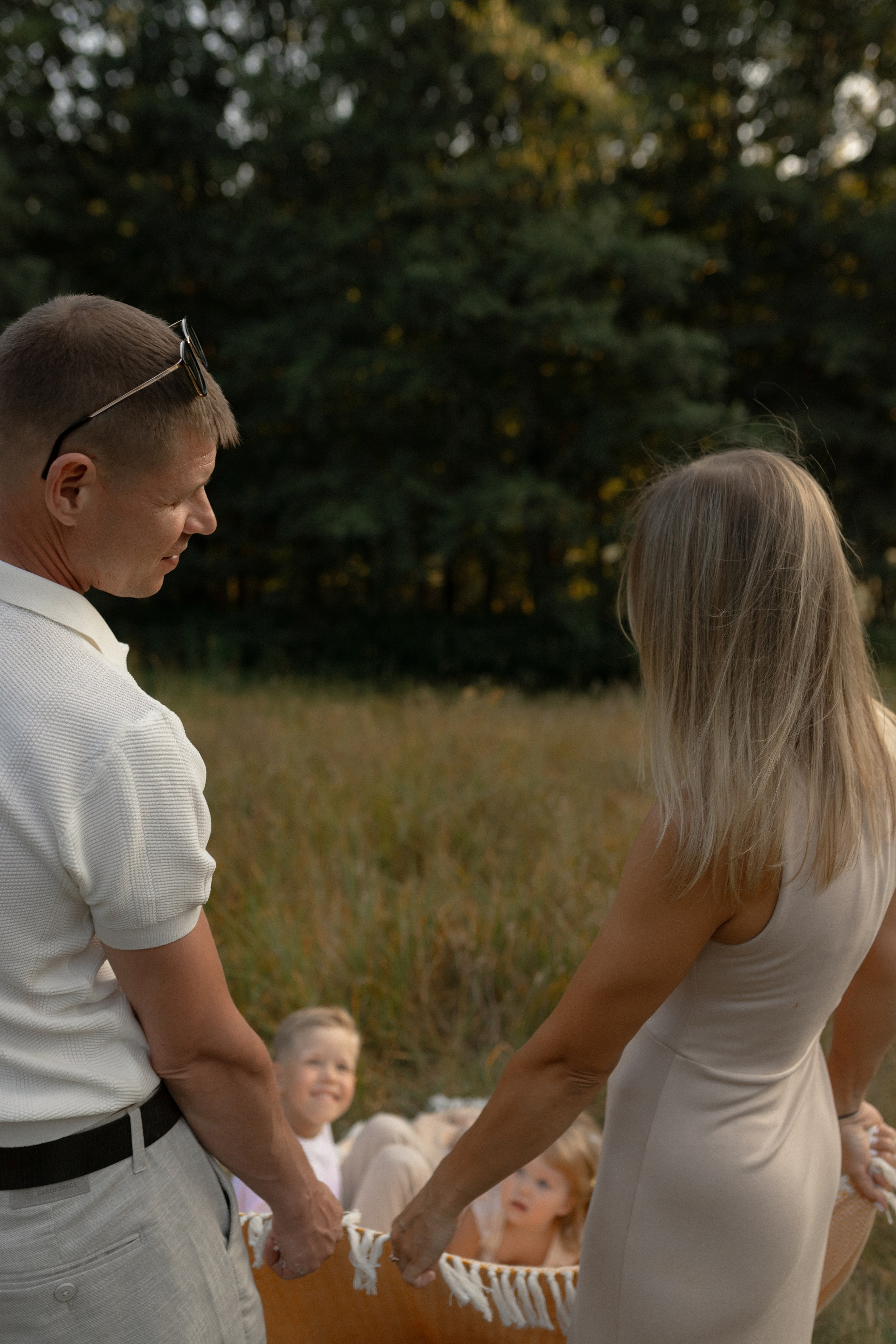 Алексей, Мария, Ваня и Варя. Фотограф Татьяна Семенова