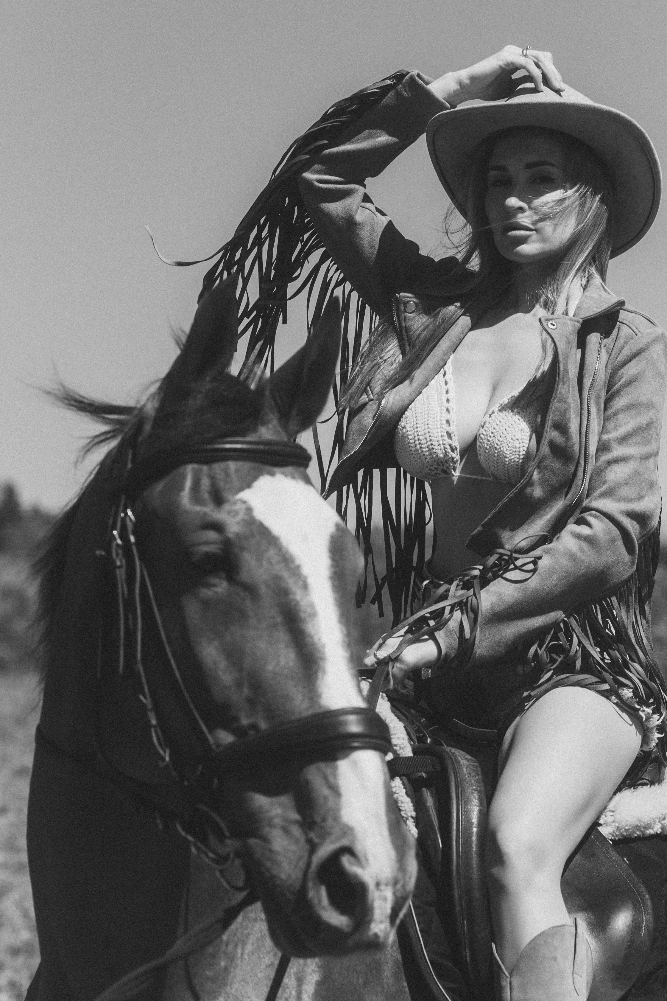 Улица & природа. Модель Москва каталожная и творческая съемка Anna Antlers