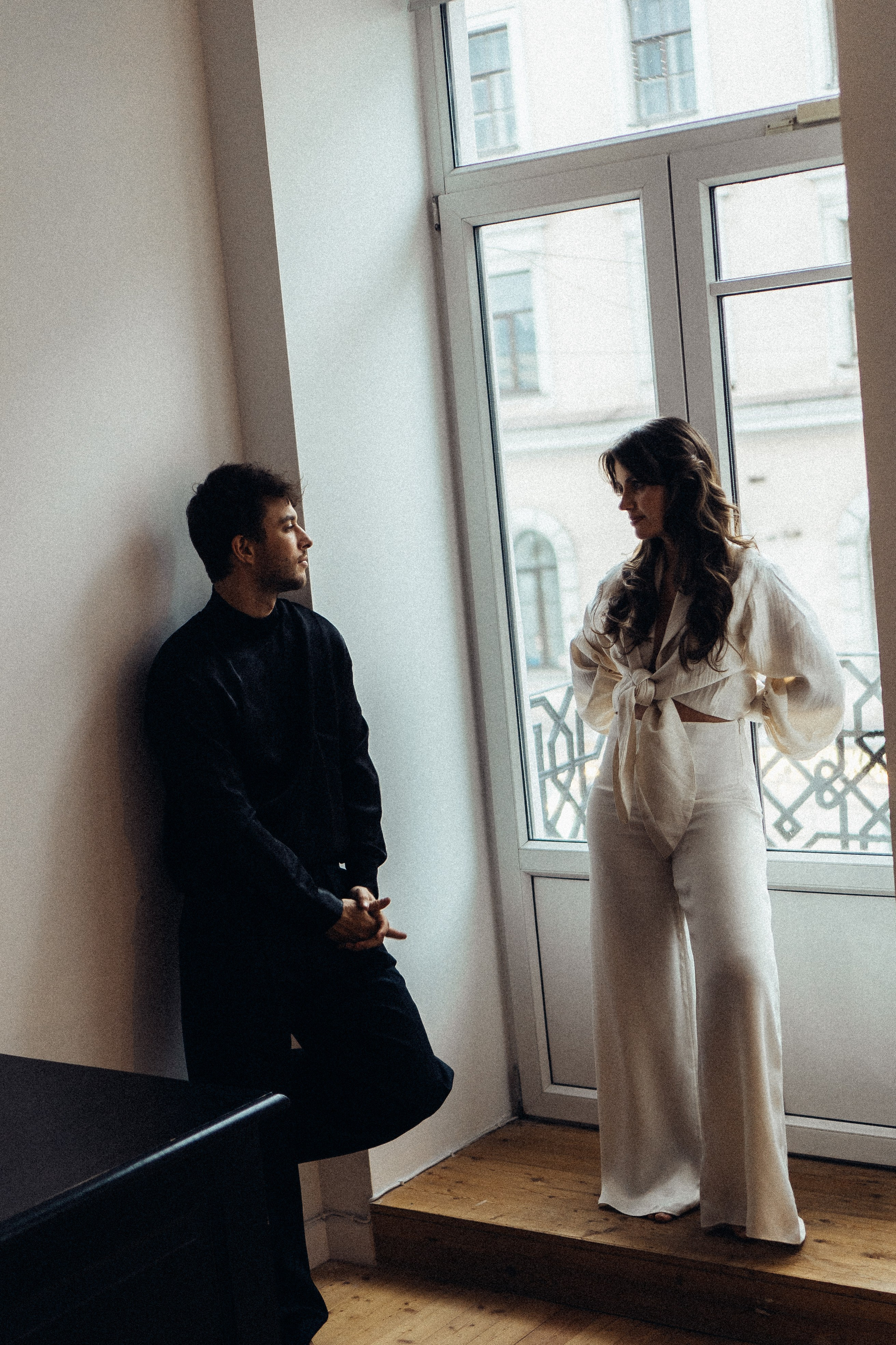 УТРО ЖЕНИХА И НЕВЕСТЫ В ПИТЕРСКОЙ КВАРТИРЕ И СЬЕМКА С СВАДЕБНЫХ ОБРАЗАХ. Профессиональный фотограф, Санкт-Петербург — Виктория Богомолова