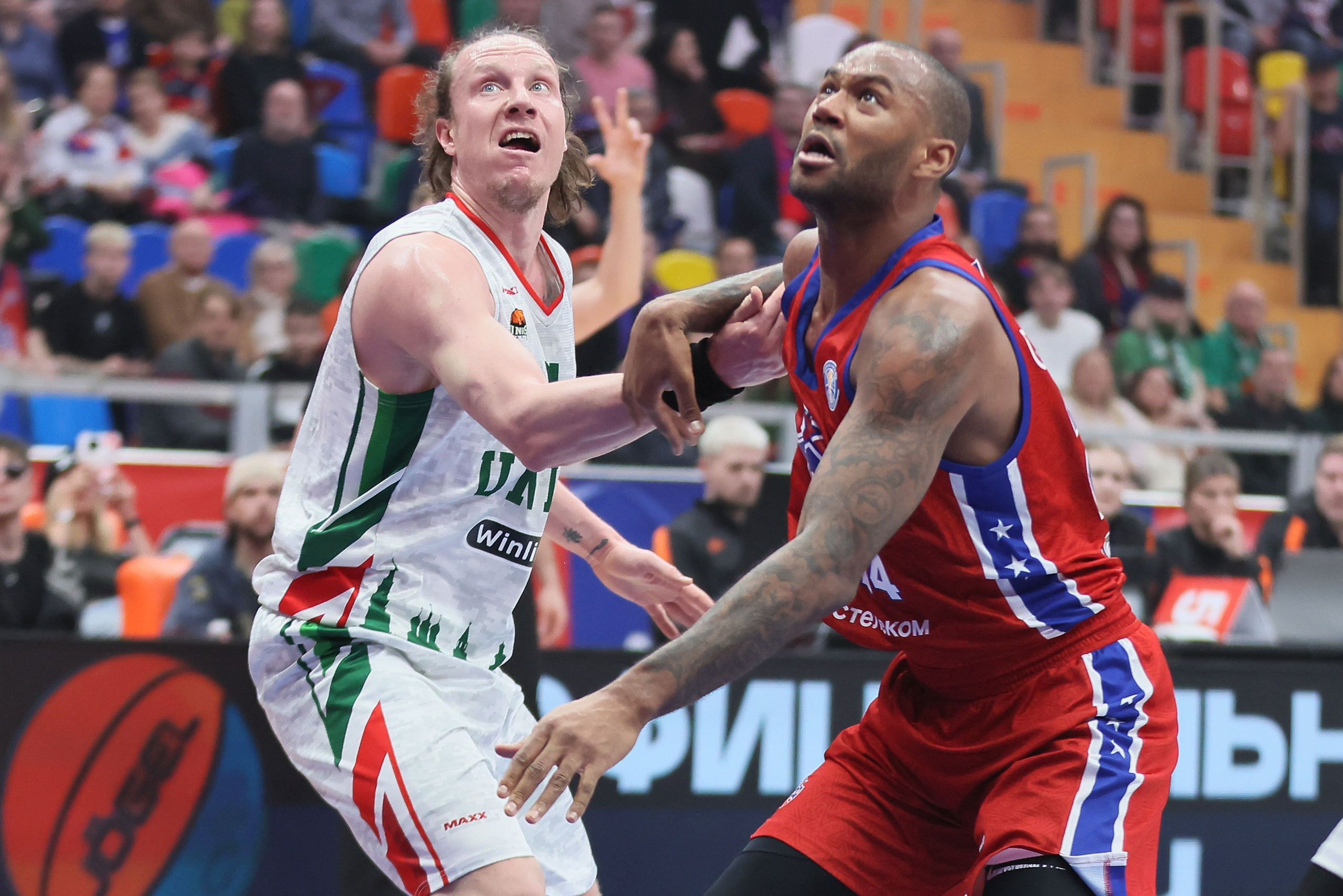 Баскетбол. Спортивный и корпоративный фотограф в Москве Олег Беспалов