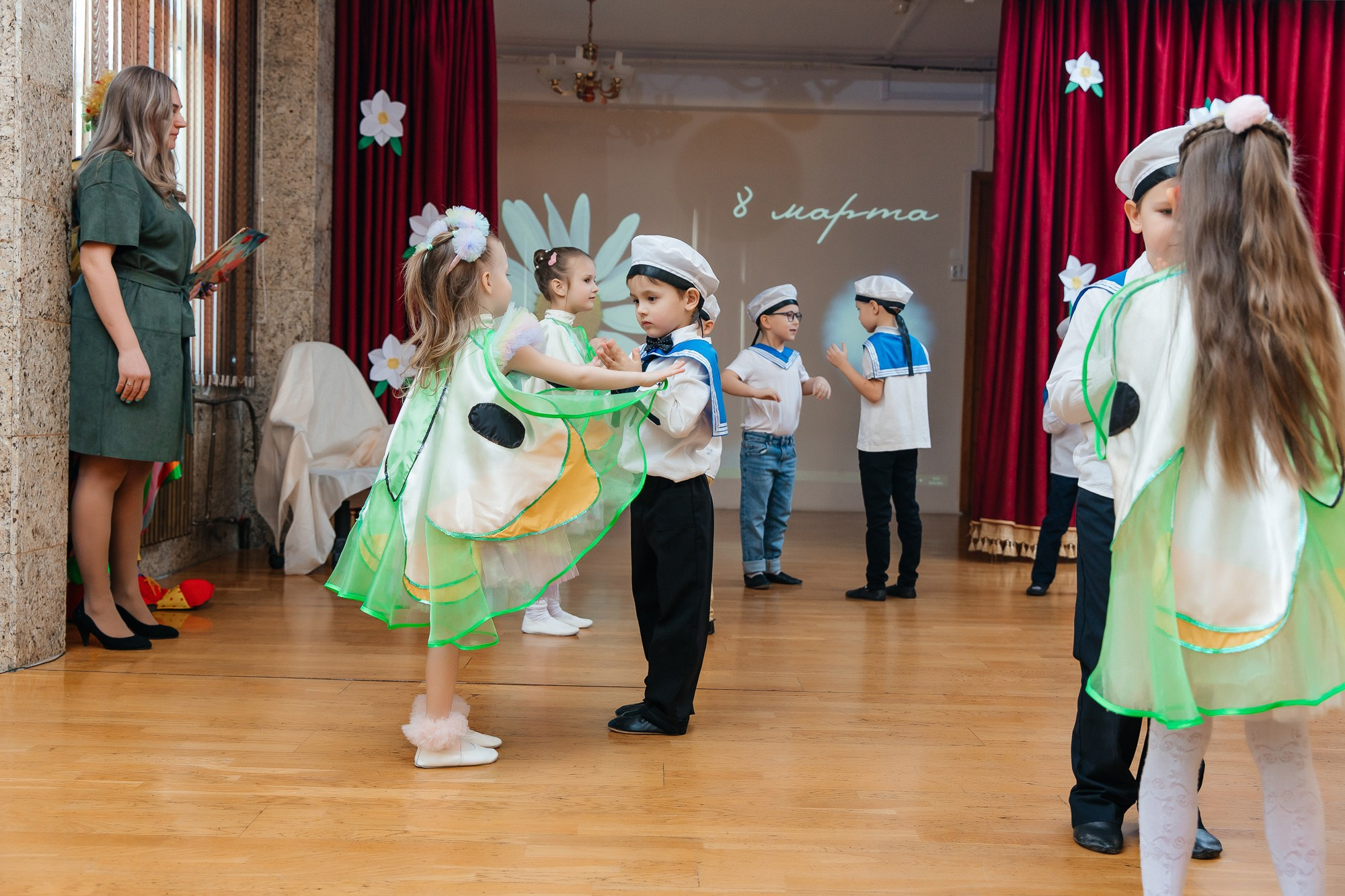 Детский сад № 93 — Утренник (10.03.2023). Свадебный и семейный фотограф Крамар Наталья