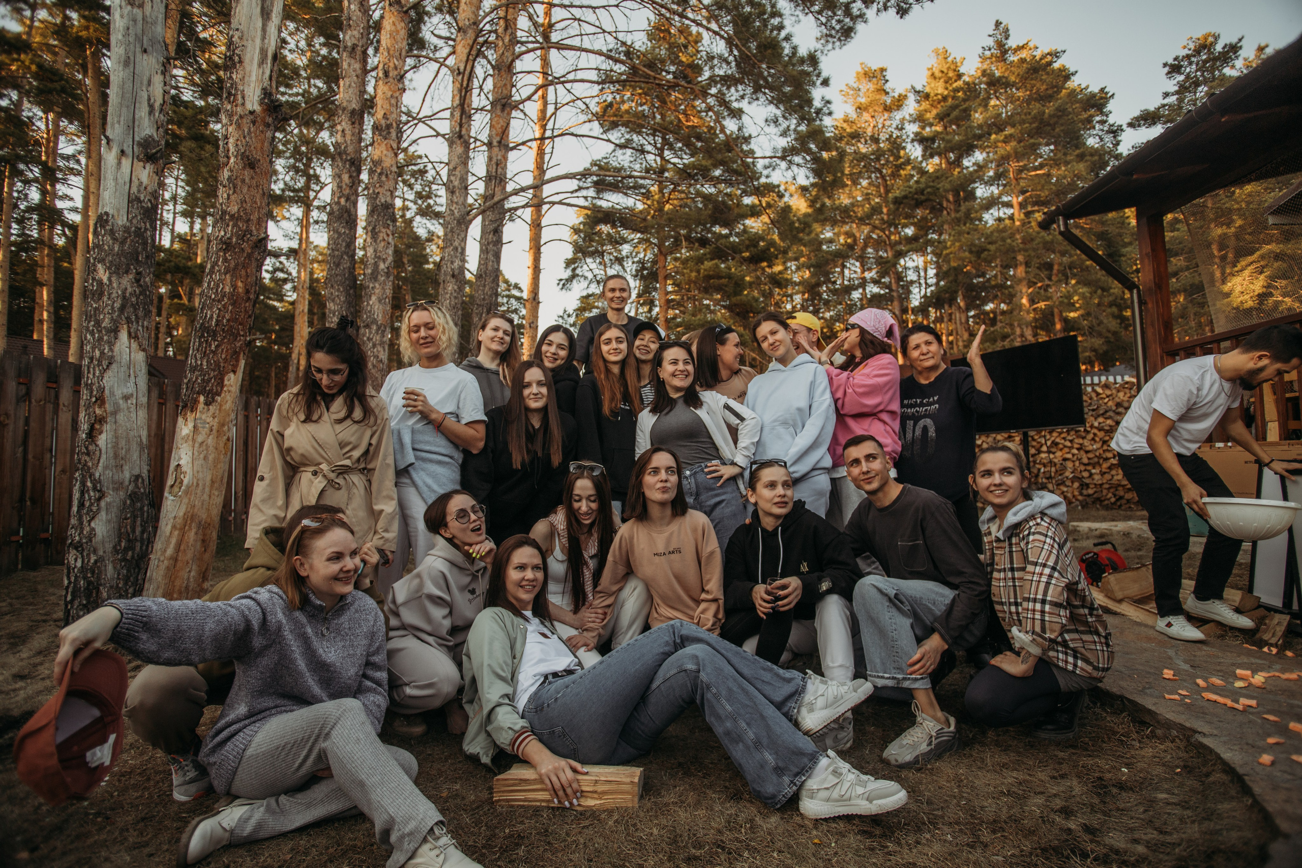 Корпоратив Muza_Arts. Венера Гайн. Репортажный фотограф  Тюмень. Обучение фотографии с 0