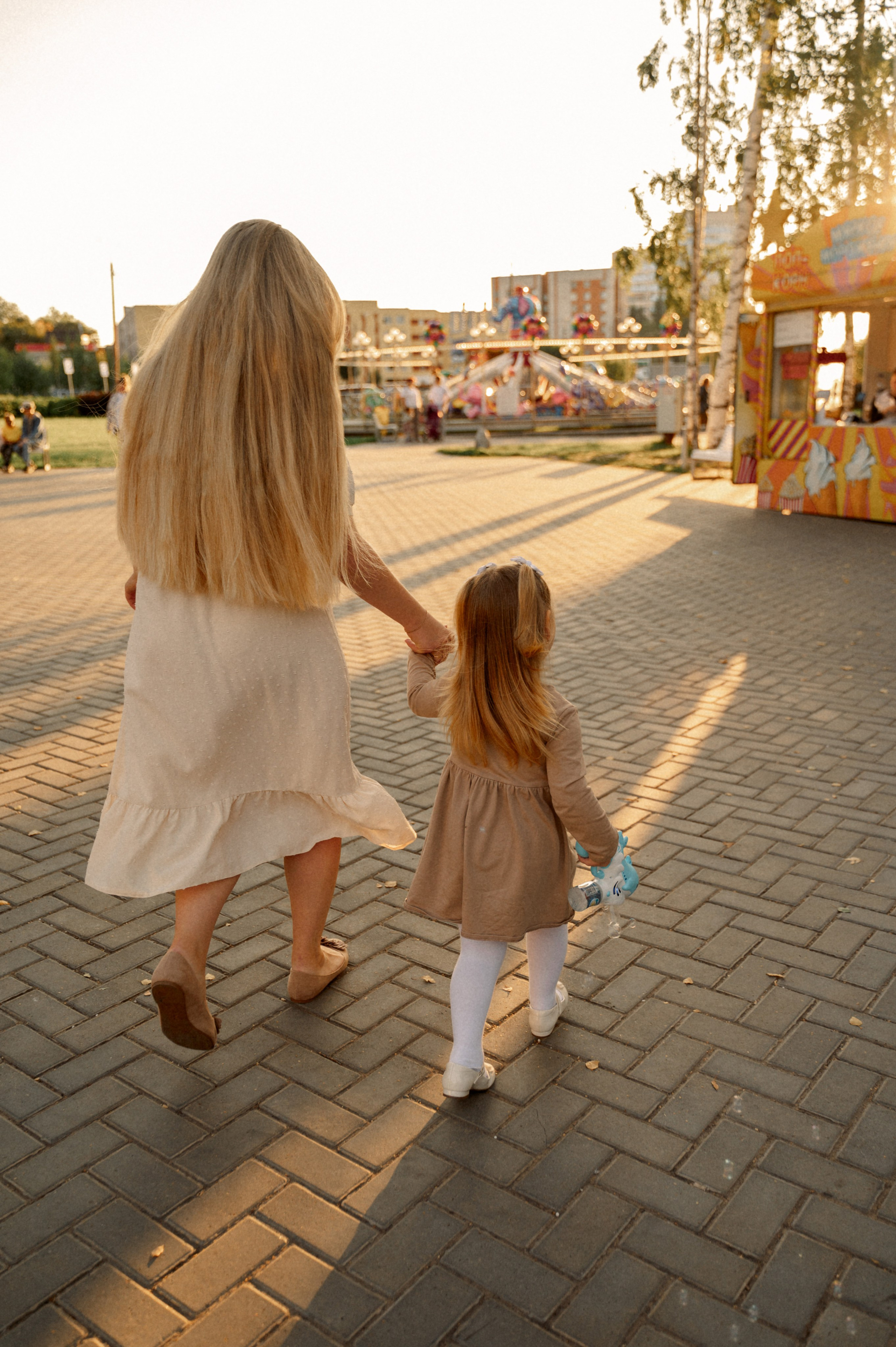 Семейная прогулочная фотосессия. Свадебный и семейный фотограф в Чебоксарах Ирина Левнер